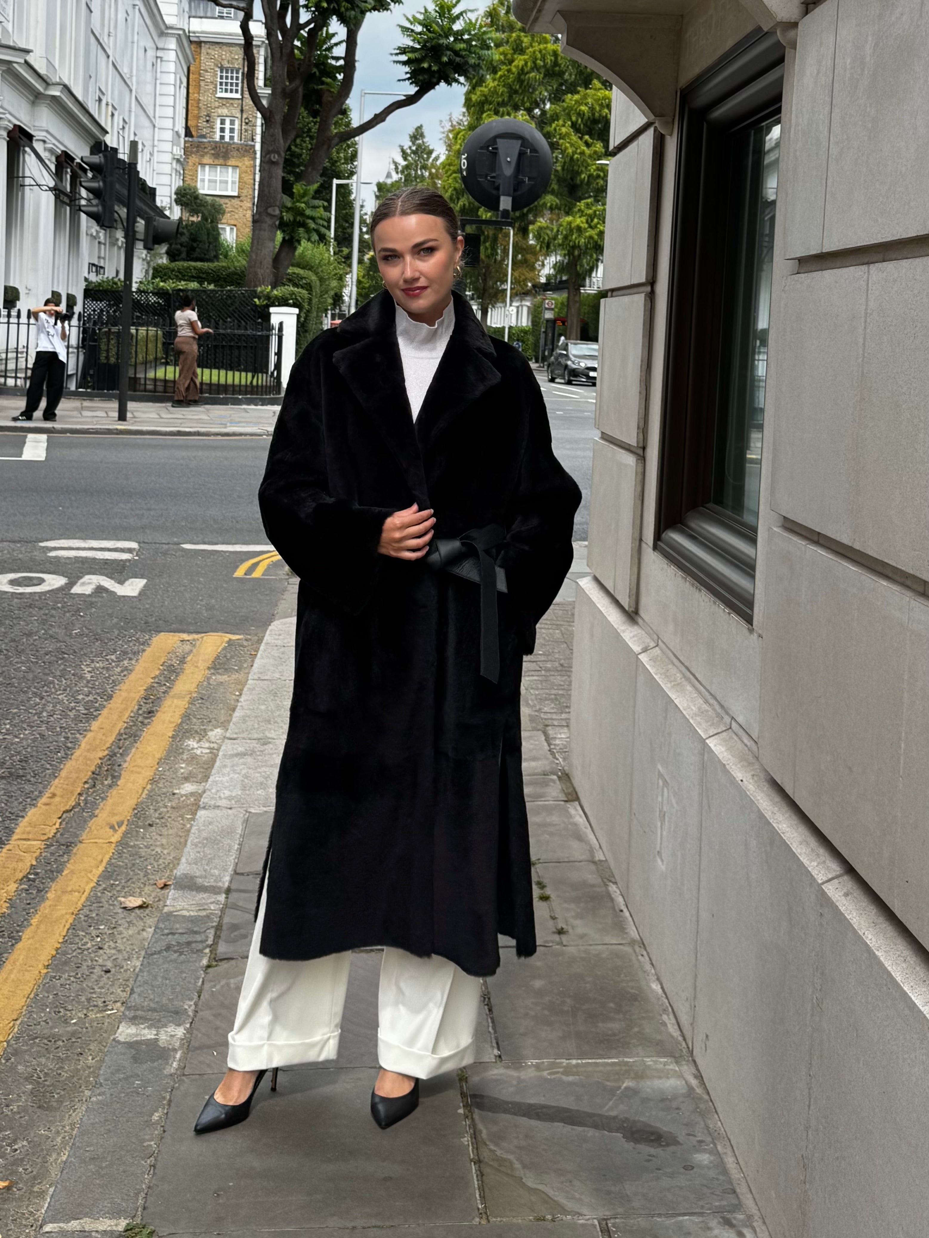 REVERSIBLE SHEARLING COAT-BLACK