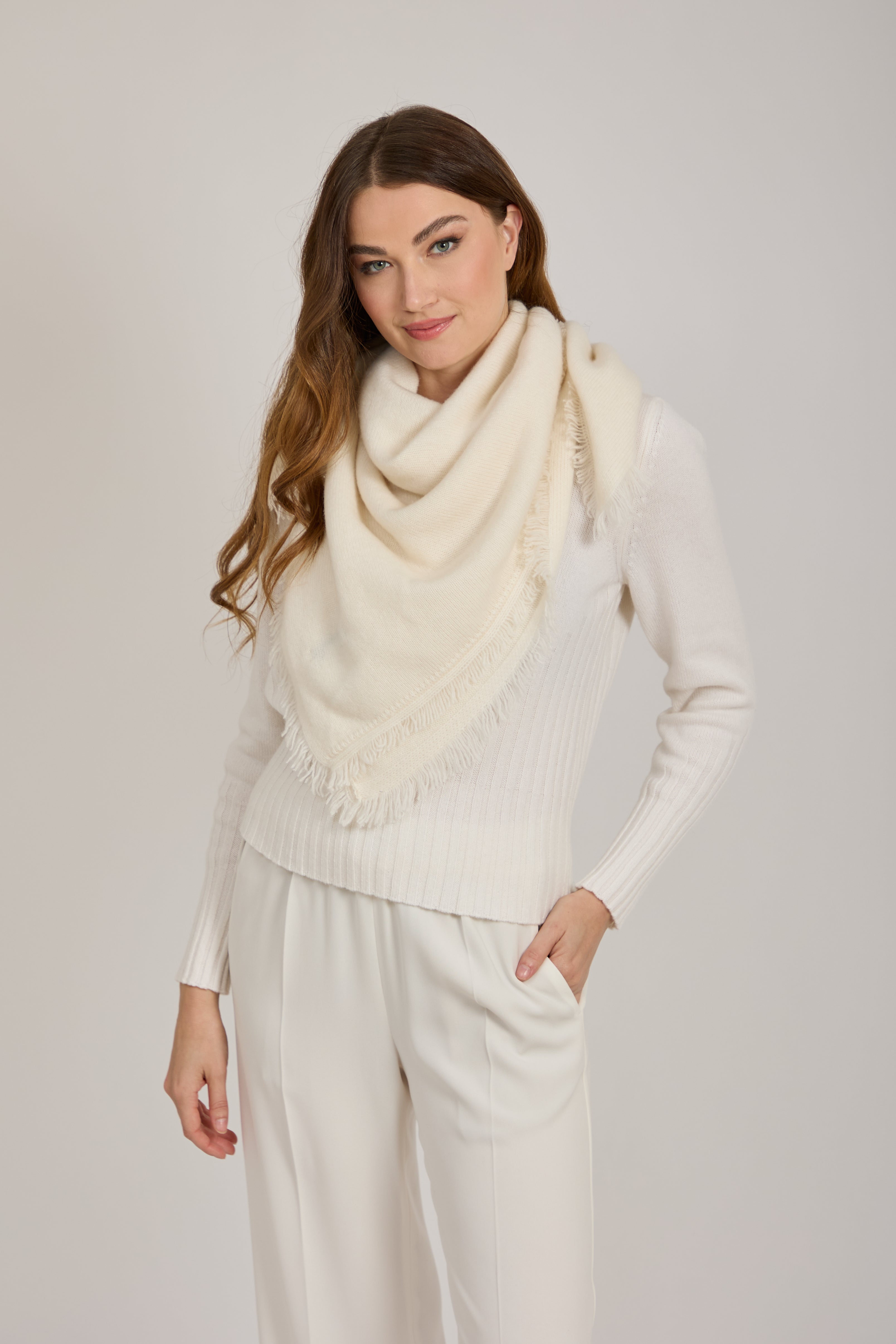 CASHMERE FRINGE SCARF -WHITE