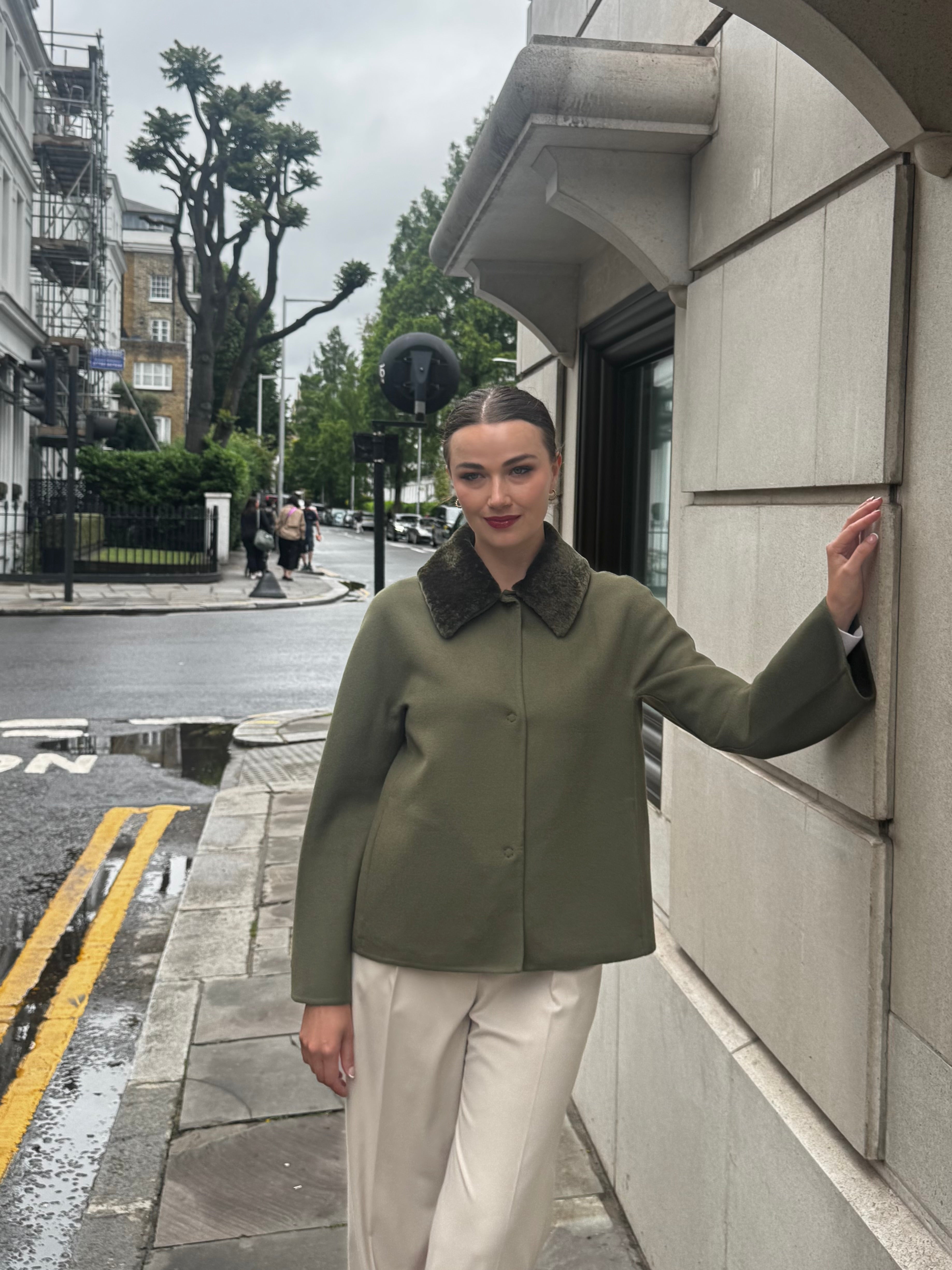 SHORT JACKET WITH SHEARLING COLLAR-KAKI