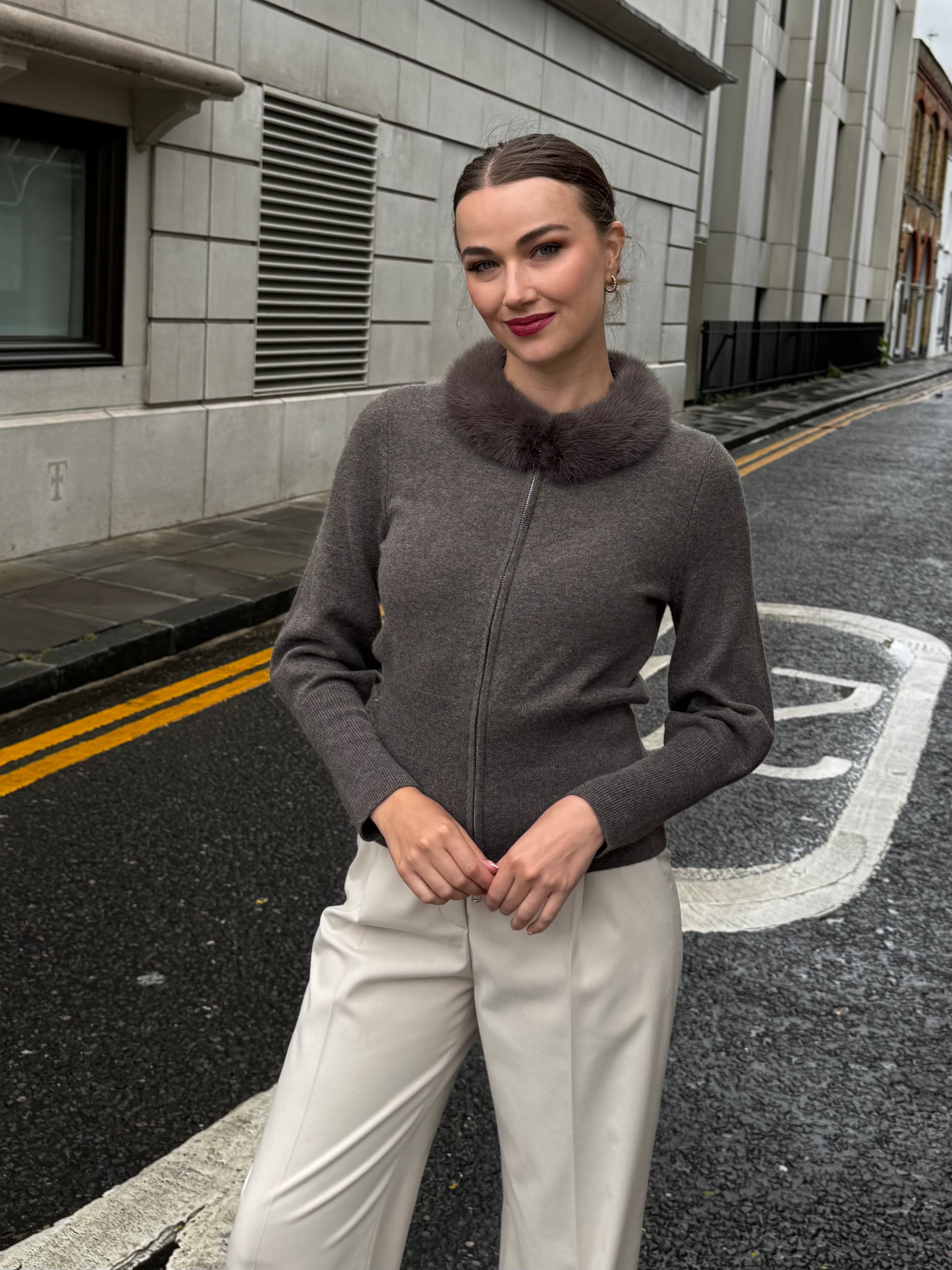 CASHMERE CARDIGAN WITH MINK COLLAR-BROWN