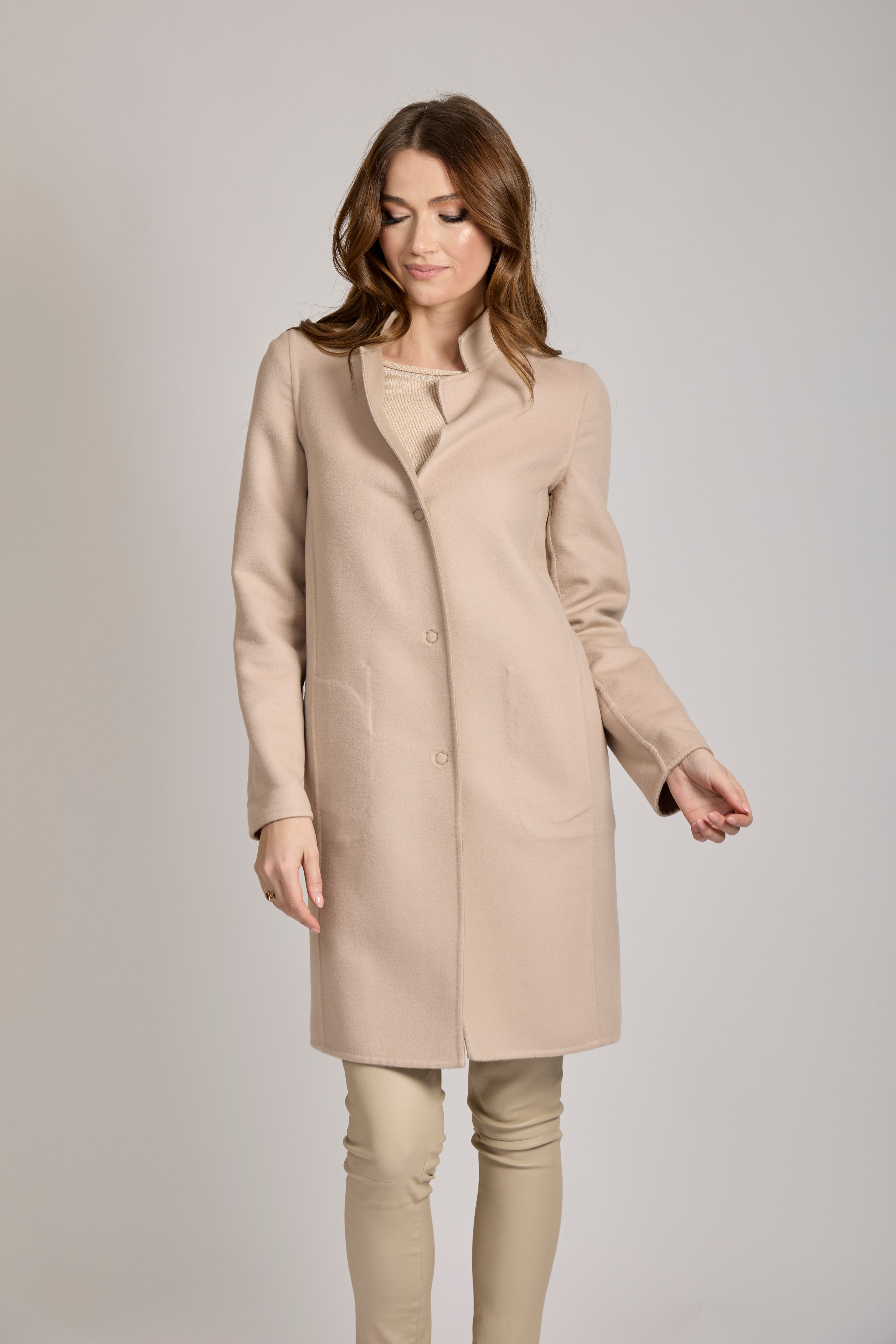 Manteau réversible en cachemire nude