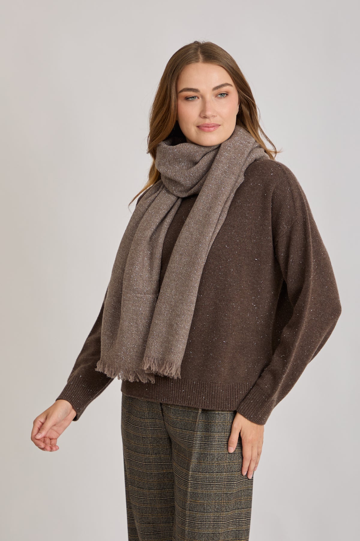 SCARF-TAUPE