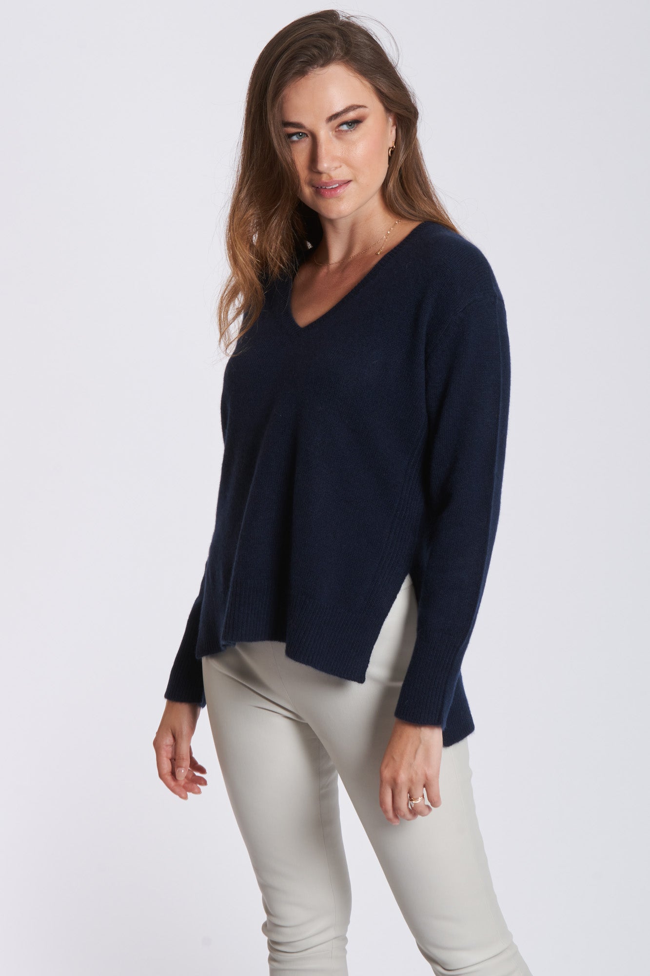 Pull col V en cachemire - Bleu marine