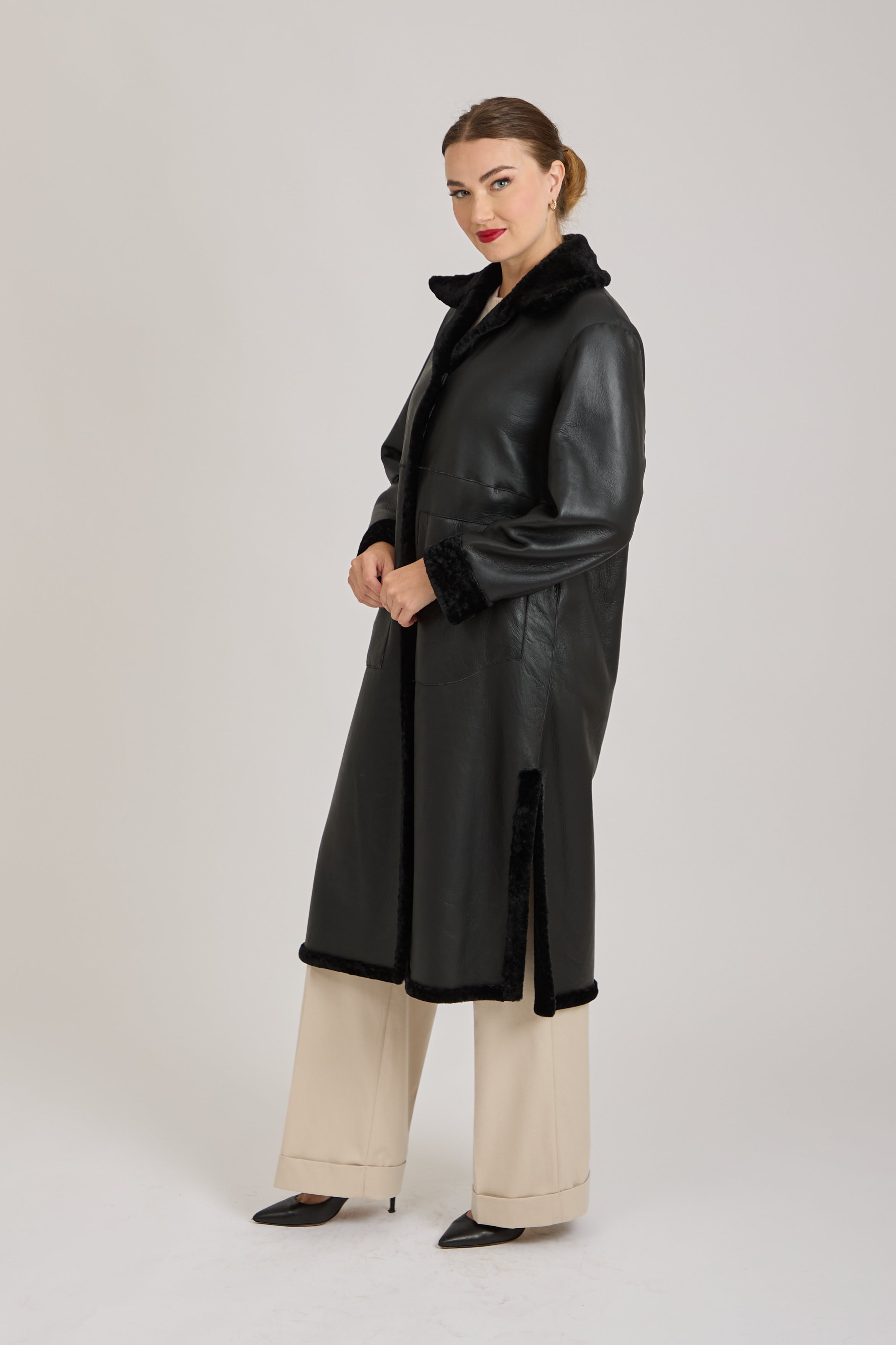 REVERSIBLE LONG SHEARLING COAT-BLACK