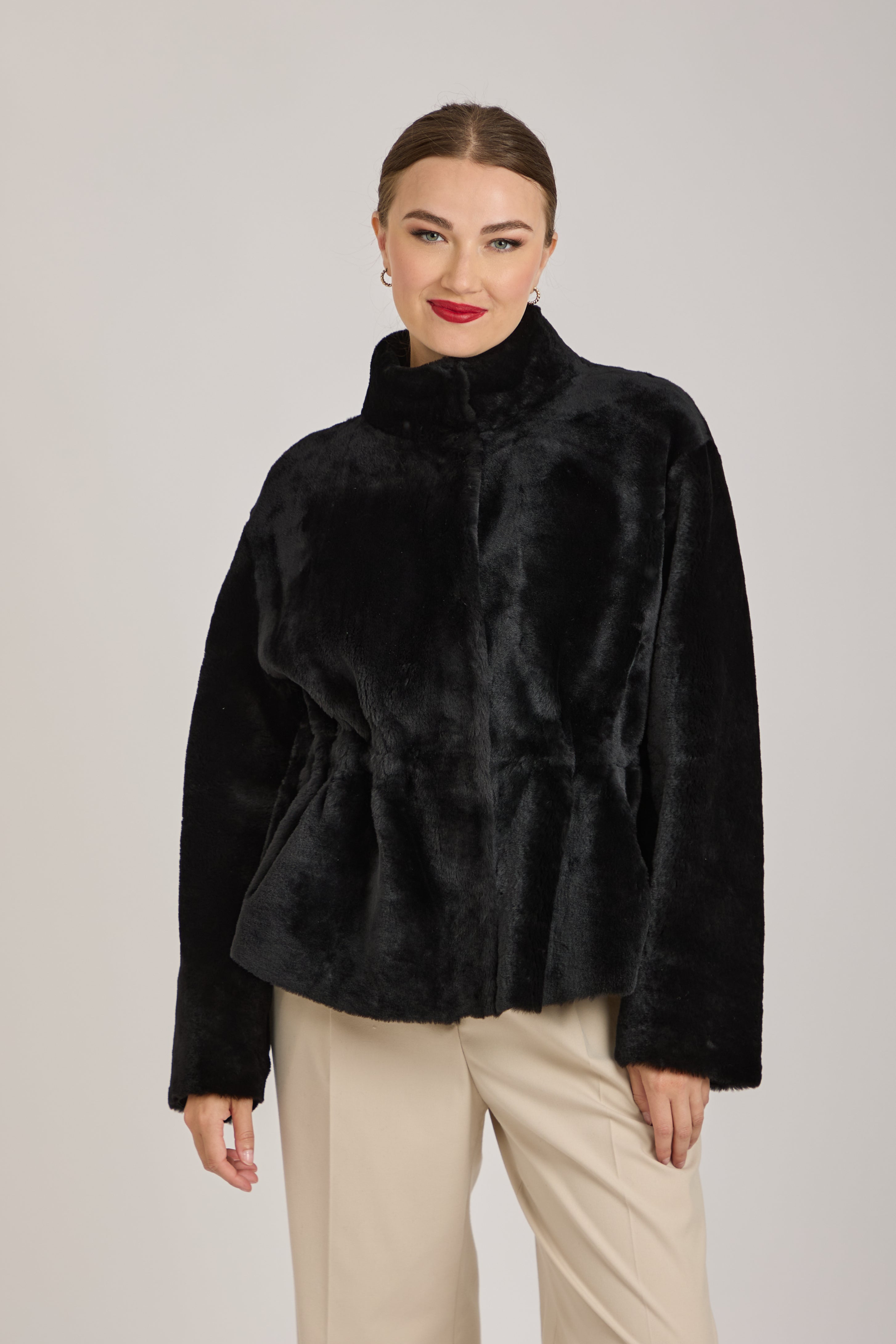 REVERSIBLE SHEARLING -BLACK