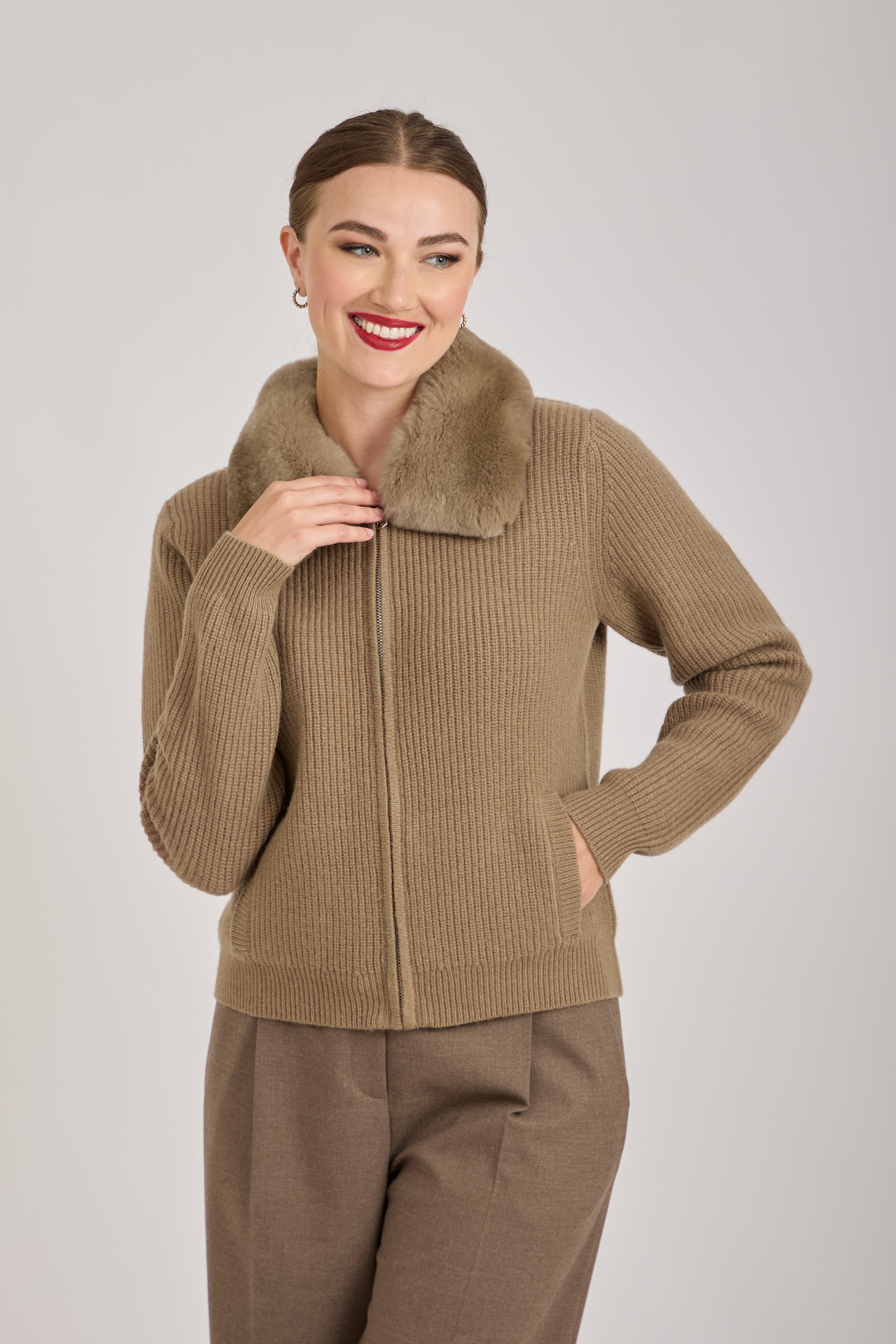CASHMERE CARDIGAN WITH REX COLLAR-BRUN