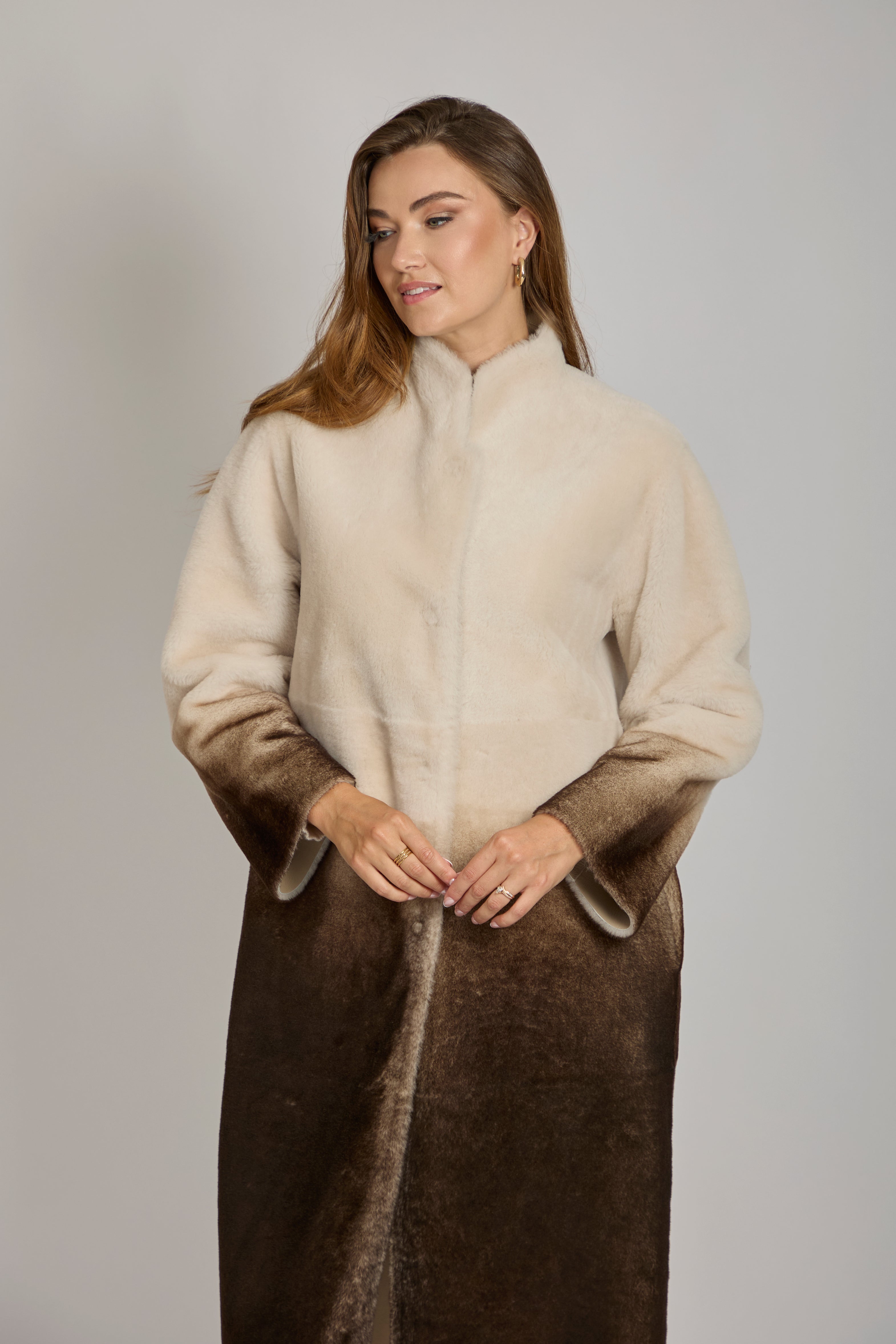 Manteau réversible en peau lainée - Blanc bronze
