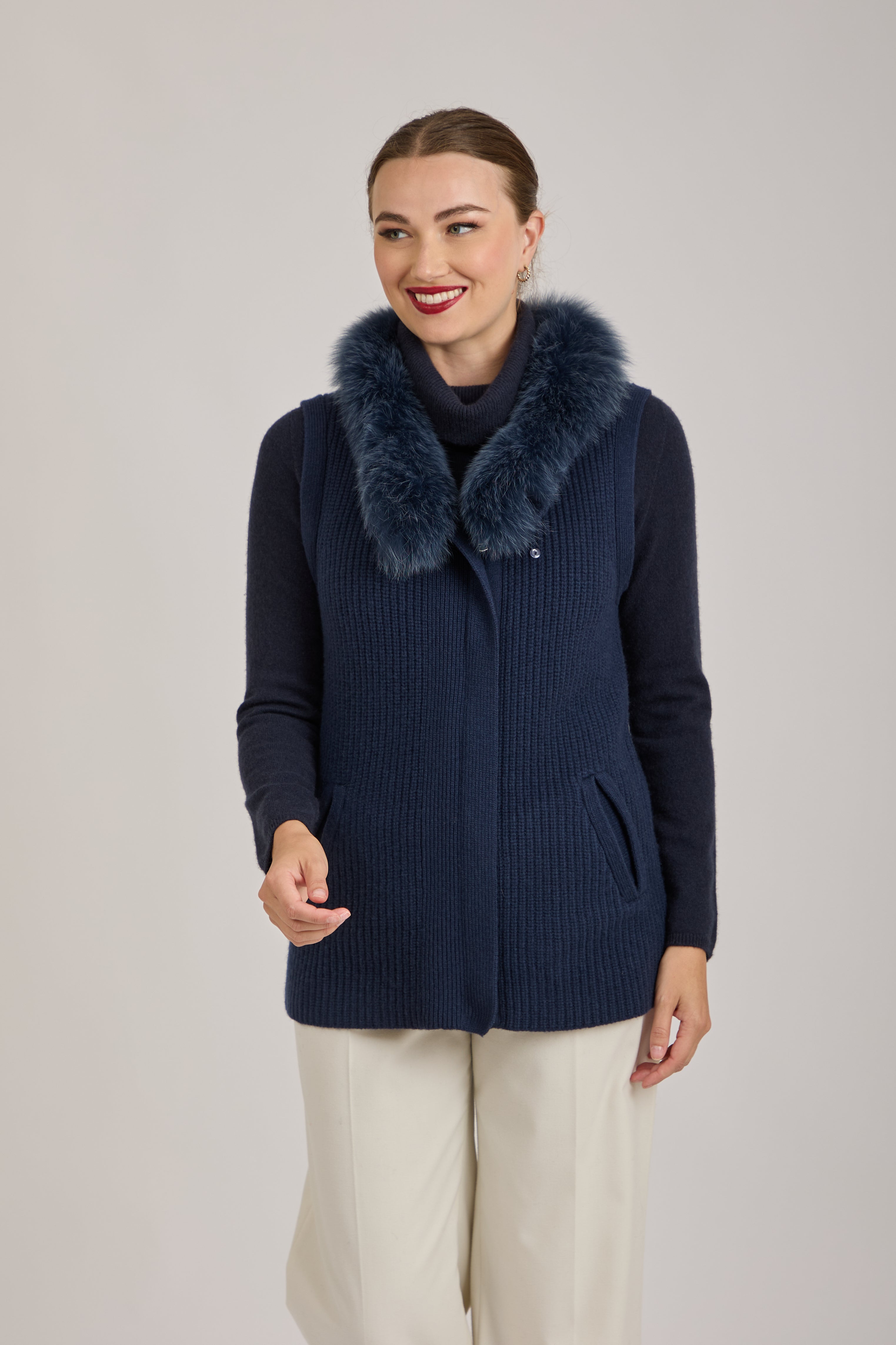 VEST WITH FOX COLLAR-NAVY