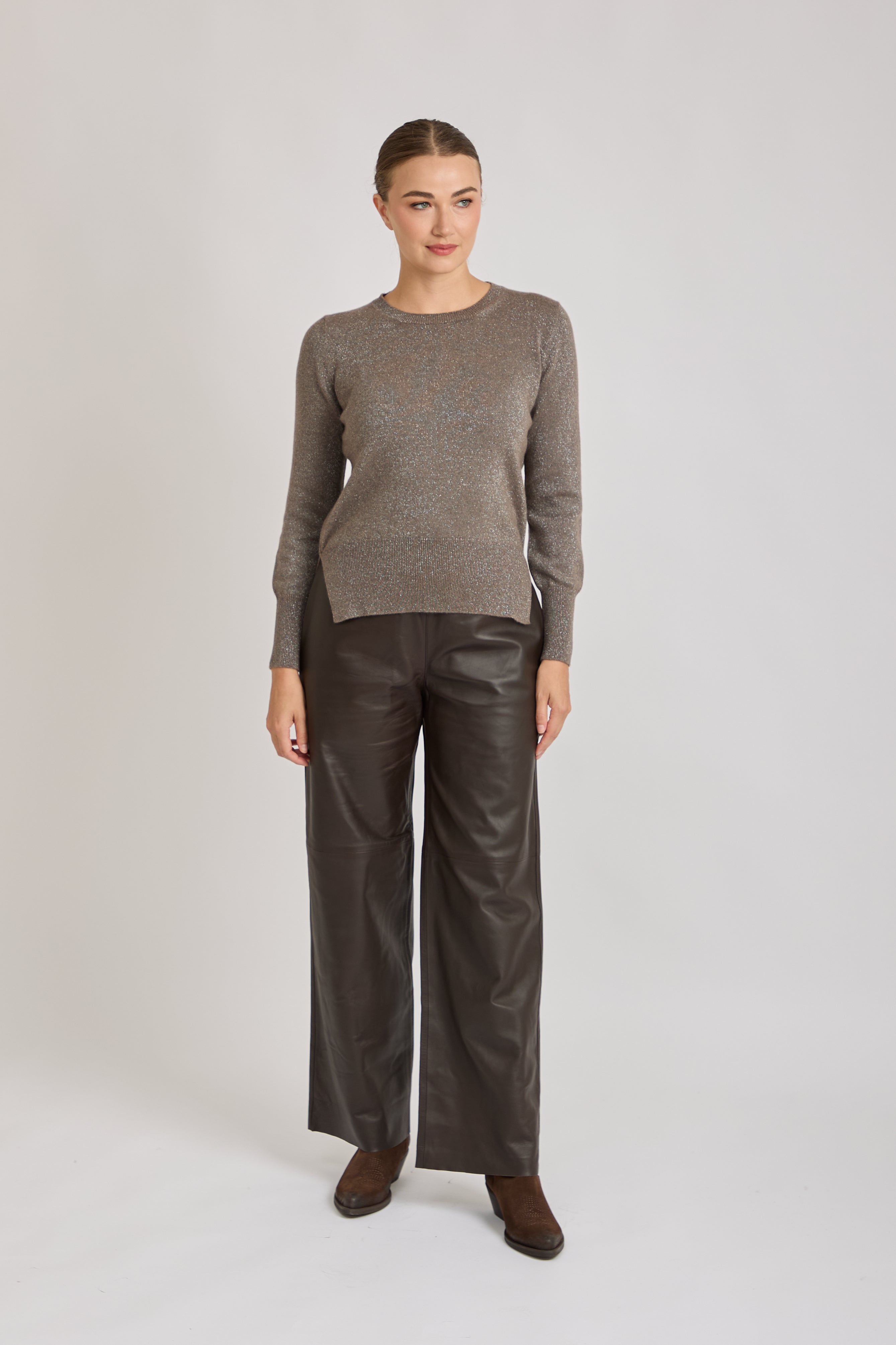 LEATHER TROUSERS-CARRUBA