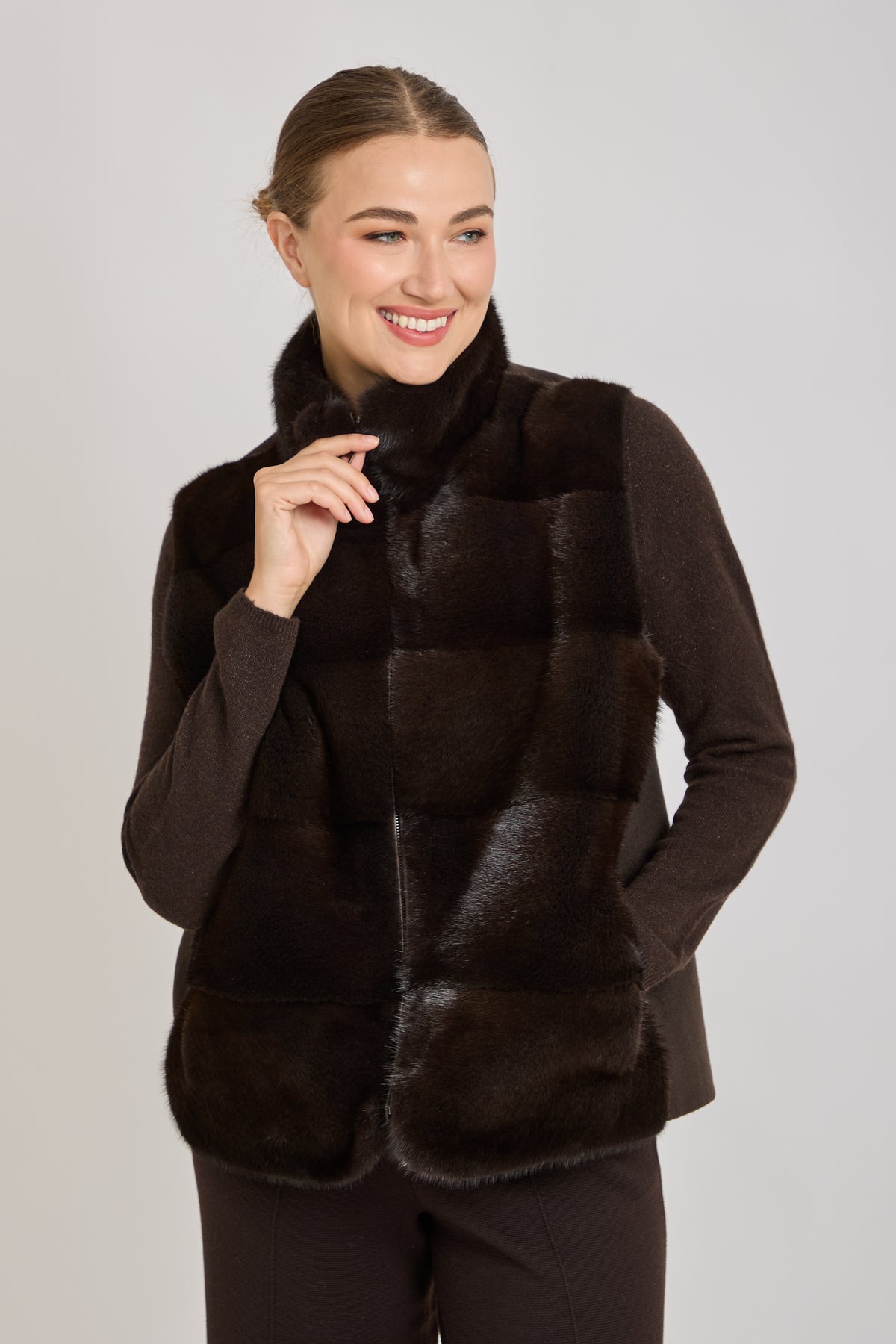 CASHMERE MINK VEST-CARRUBA