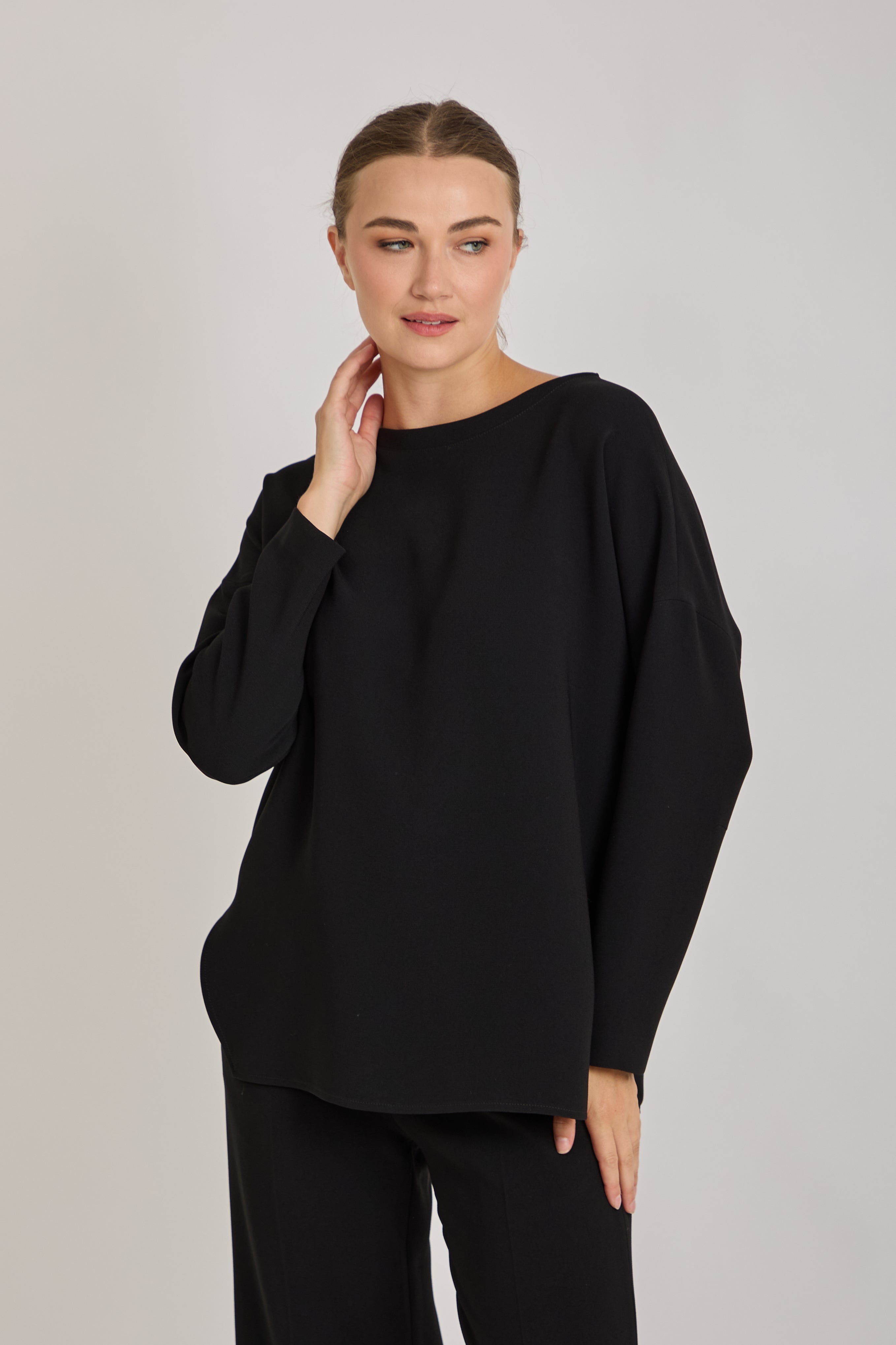 CREPE LOOSE BLOUSE-BLACK