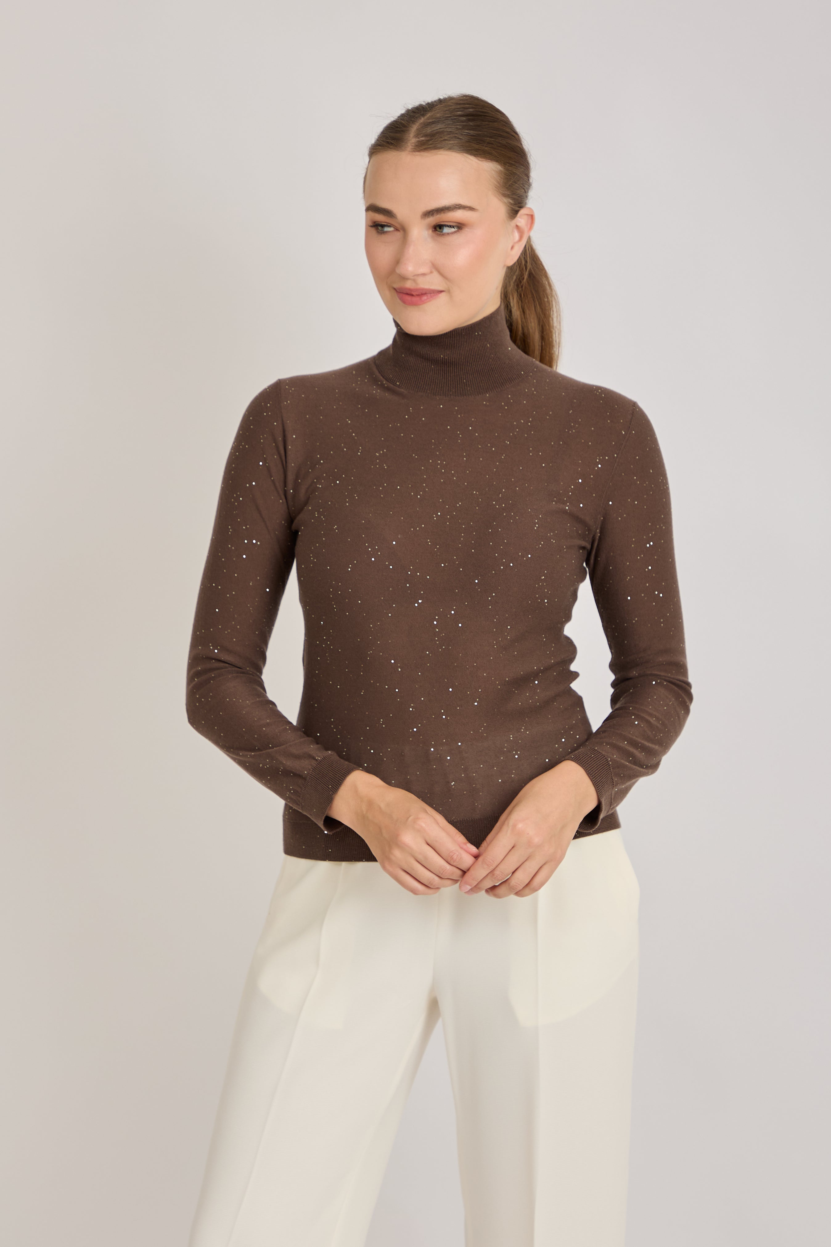 TURTLE NECK WITH SEQUINS - MARRONE