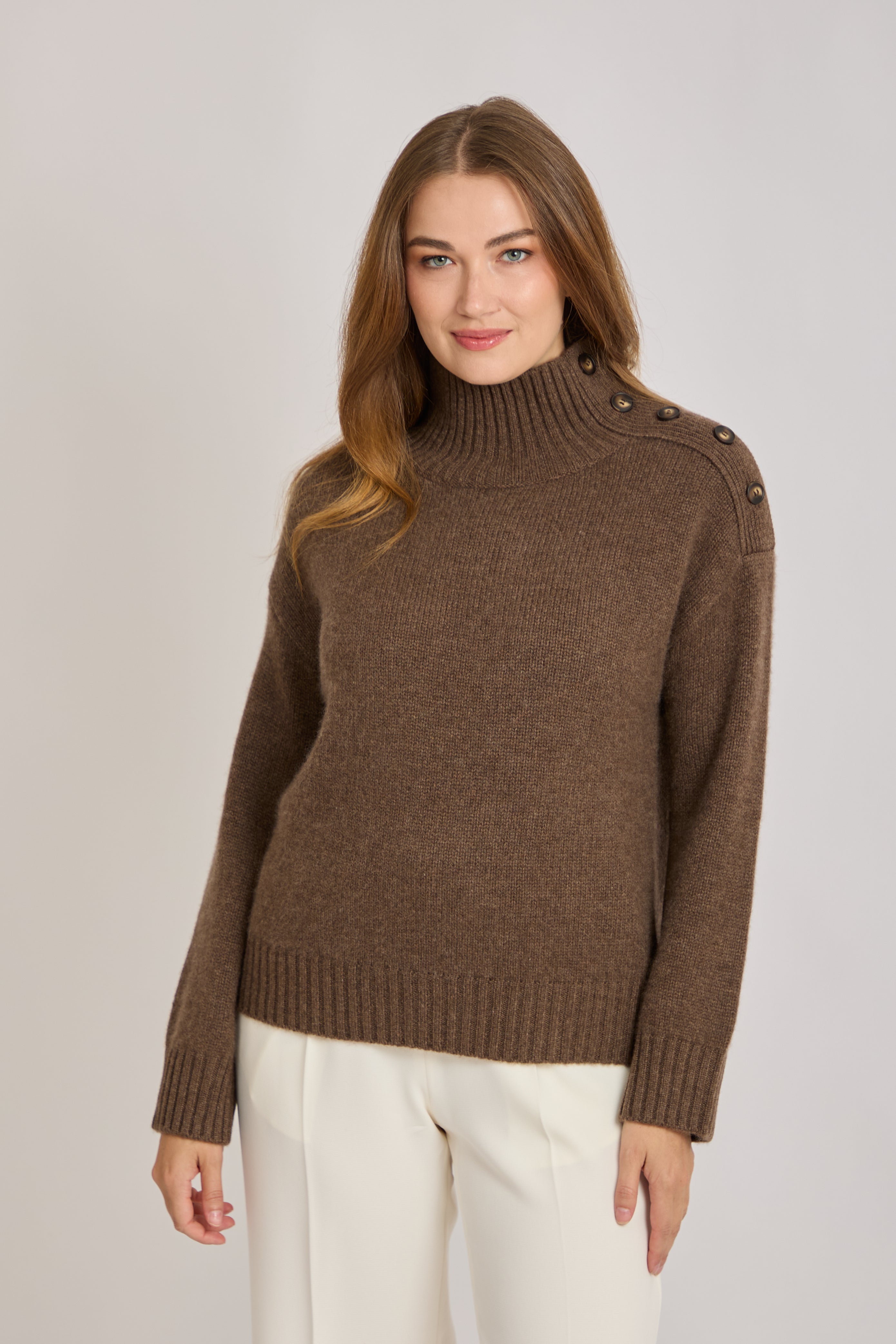 HIGH NECK JUMPER WITH BUTTONS AT THE SHOULDER-MOKA