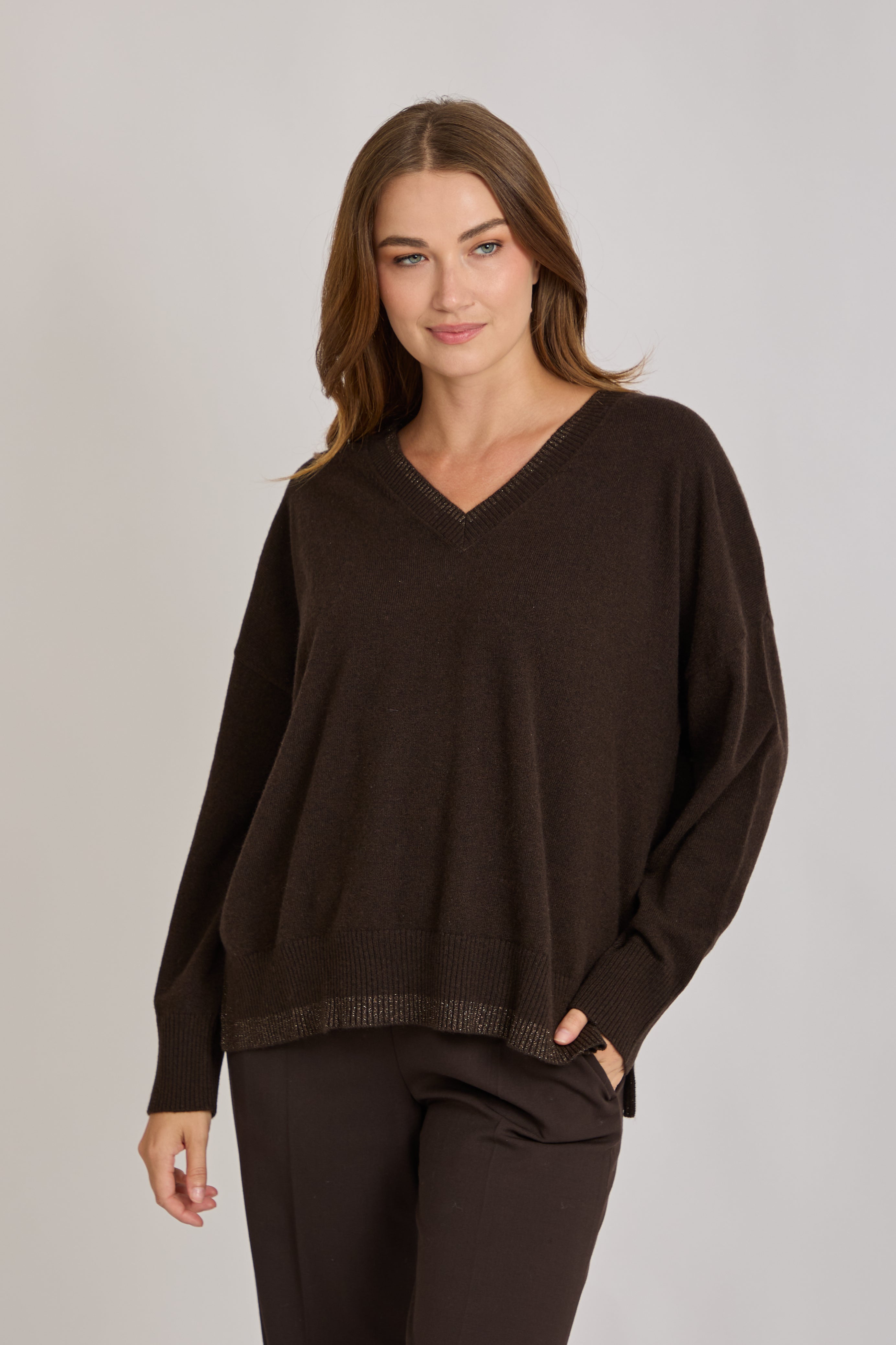 V NECK CASHMERE JUMPER WITH LUREX DETAILS -AMERICANO