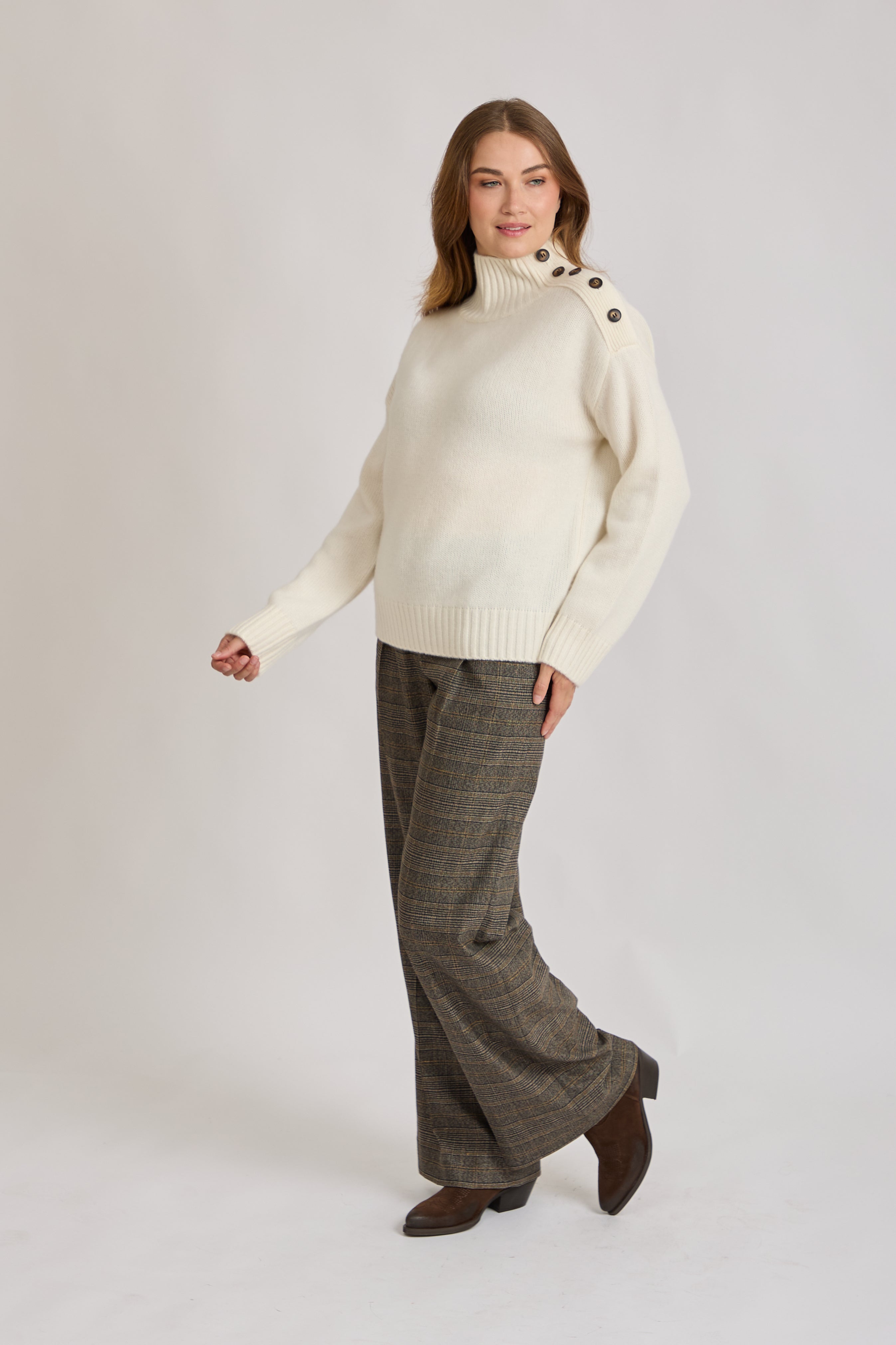 HIGH NECK JUMPER WITH BUTTONS AT THE SHOULDER - OFF WHITE