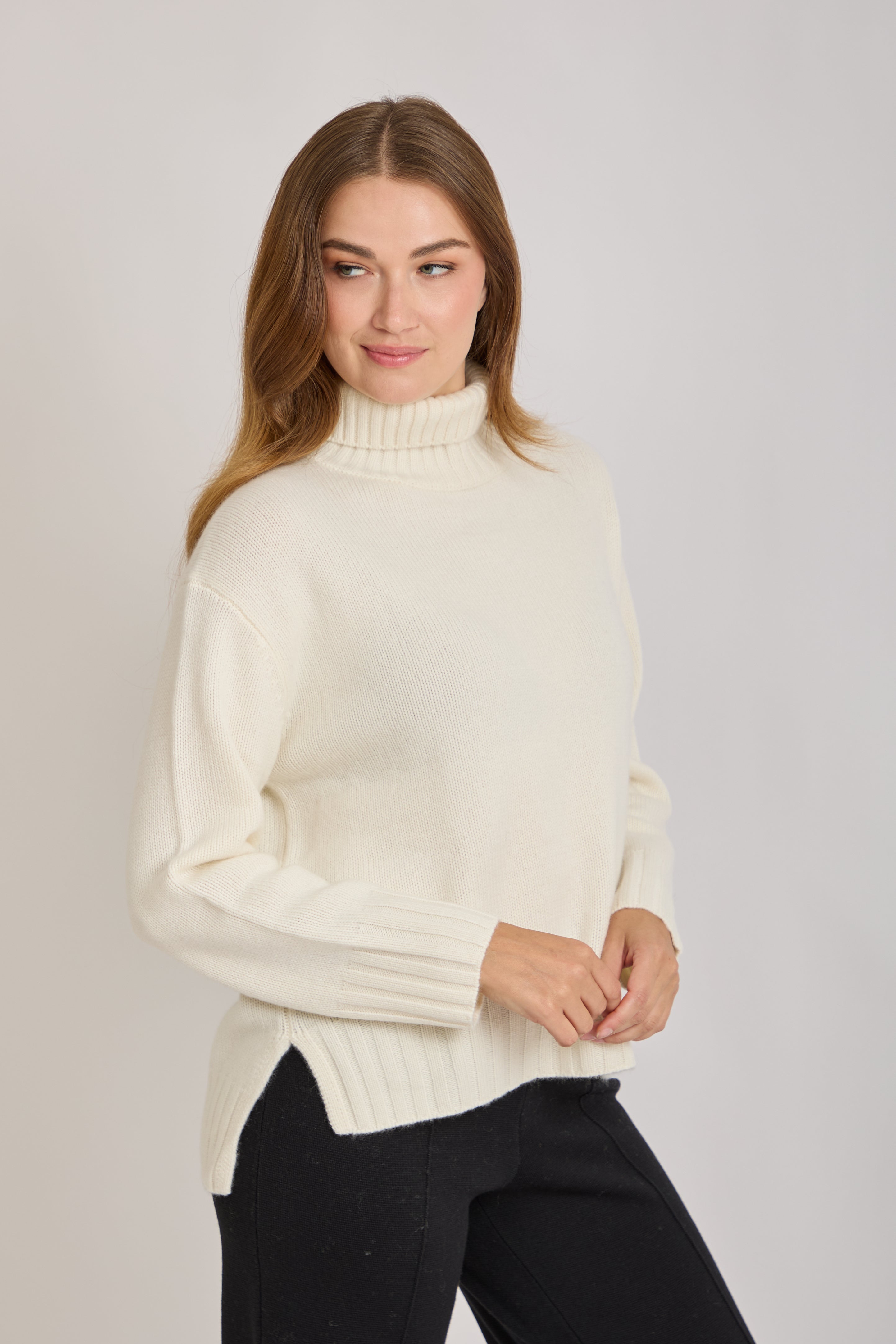 CASHMERE THIN HIGH NECK JUMPER-CREAM