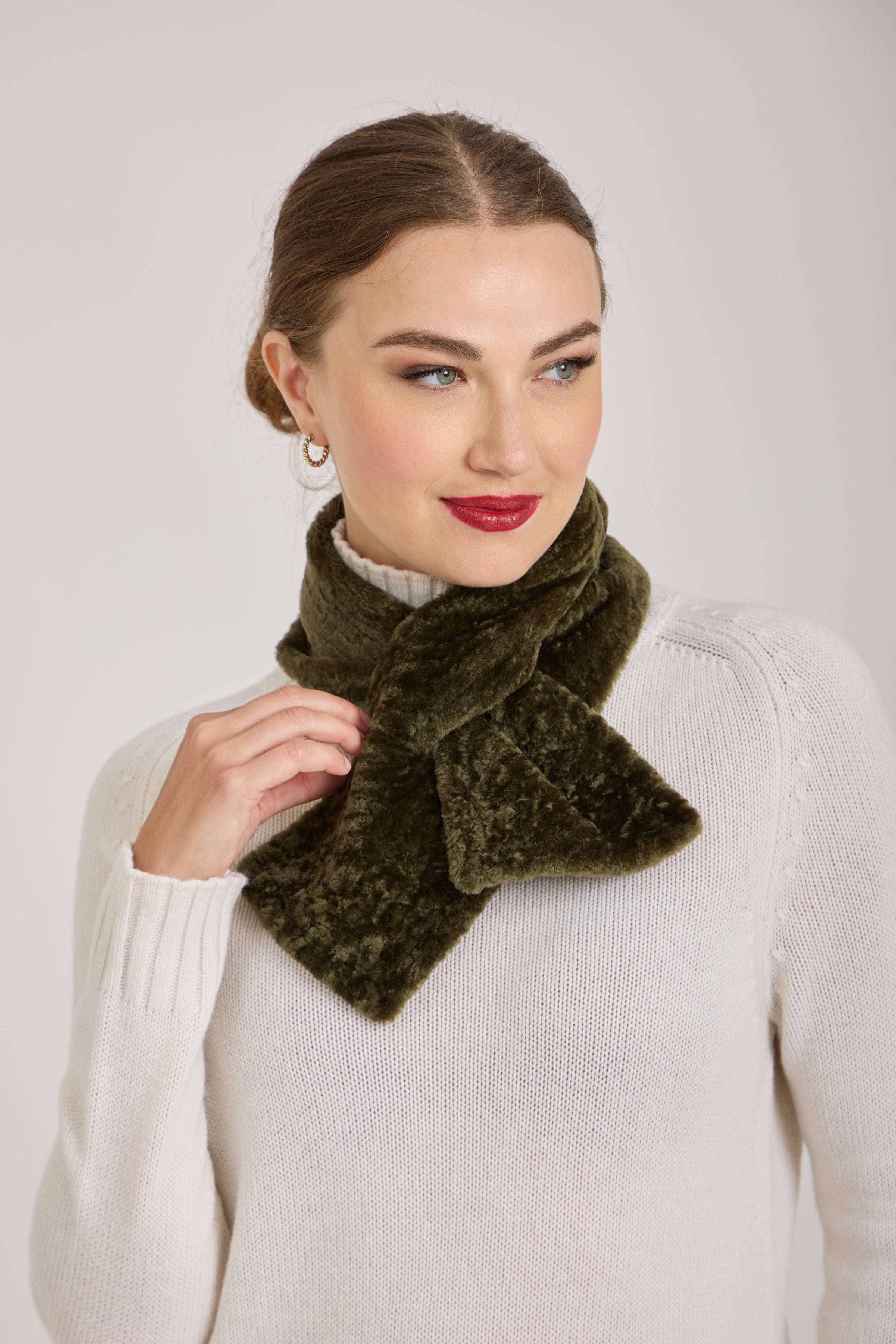 SHEARLING SCARF-KAKI