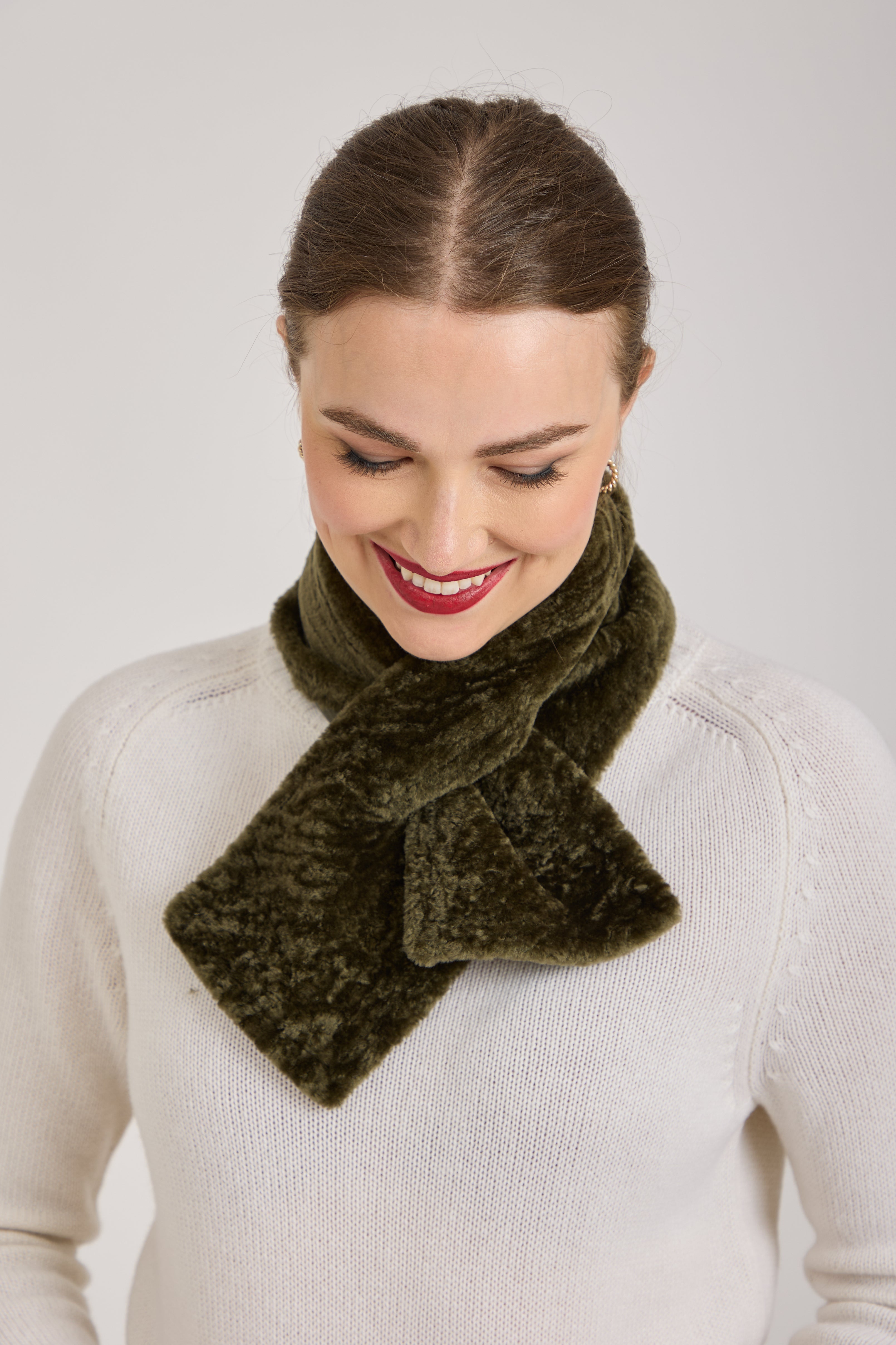 SHEARLING SCARF-KAKI