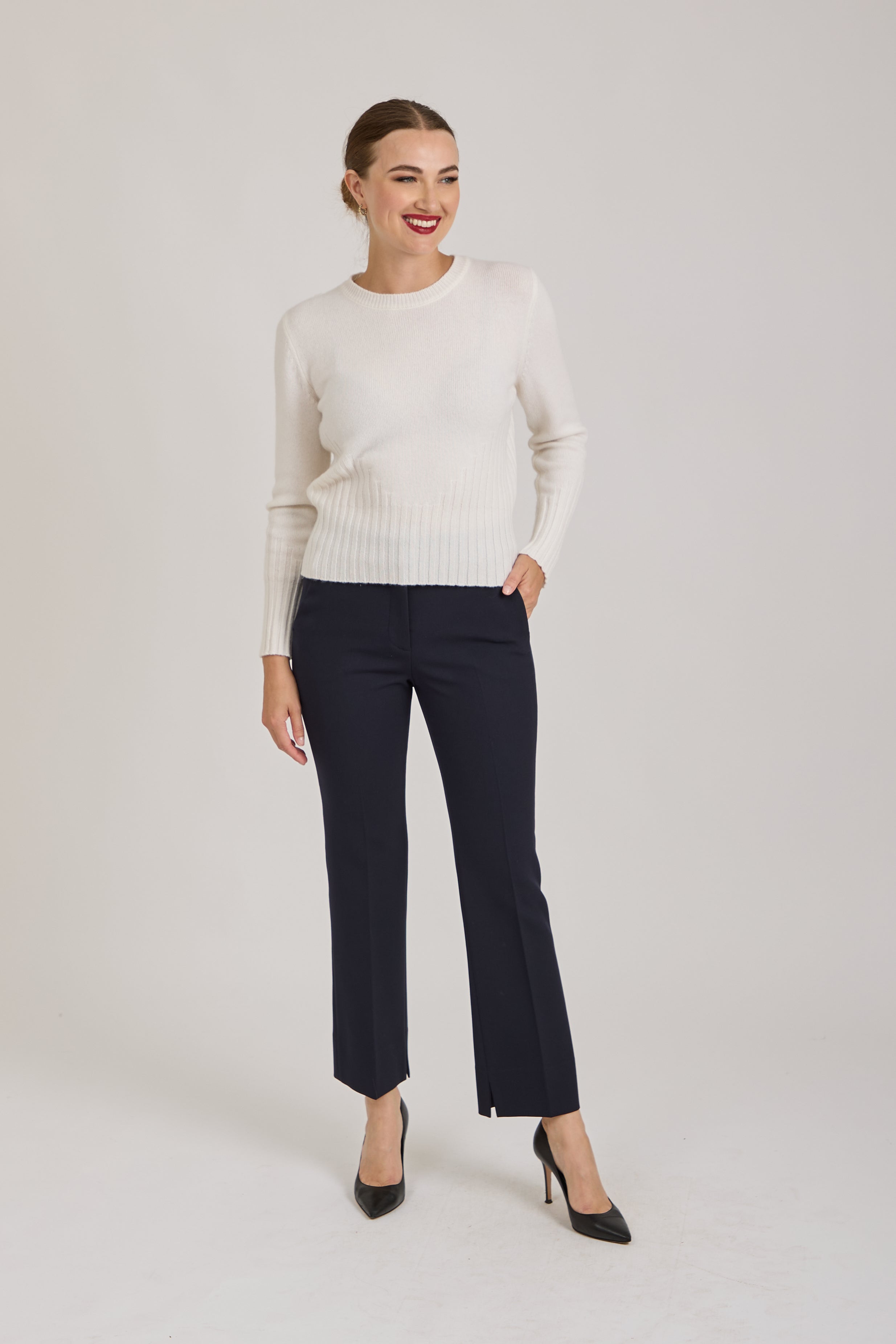 TROUSERS WITH ELASTICATED WAIST-NAVY