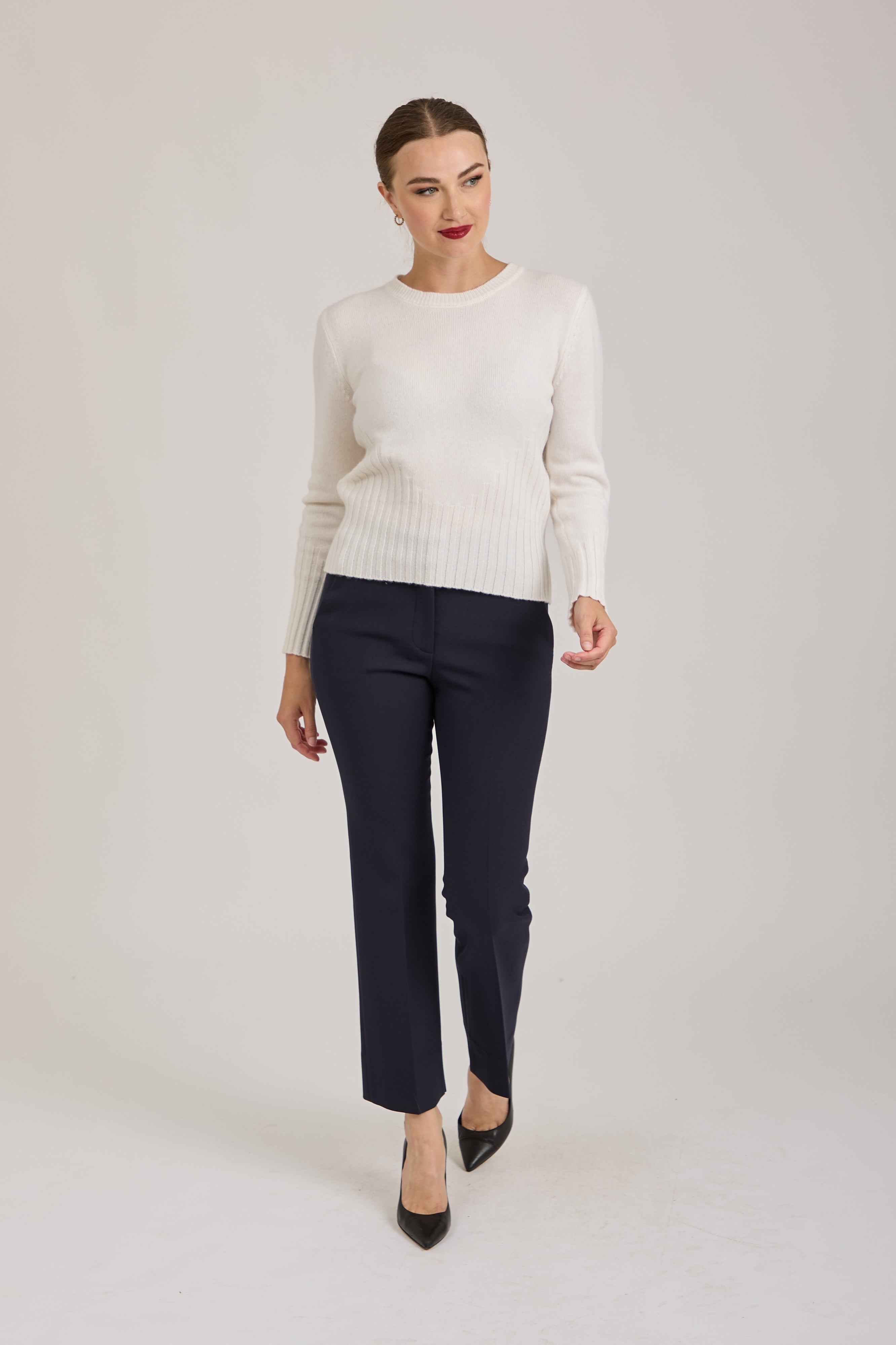 TROUSERS WITH ELASTICATED WAIST-NAVY