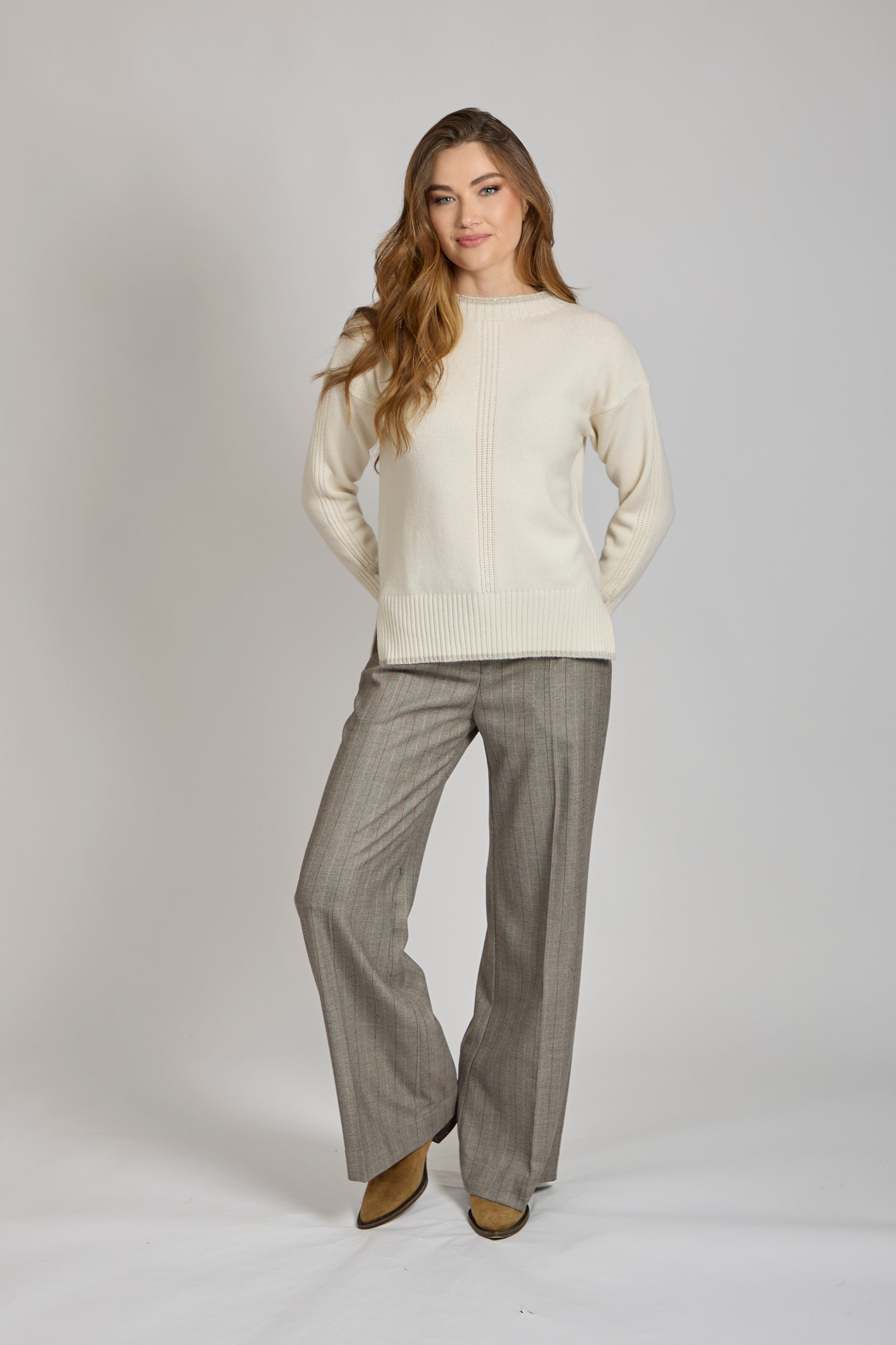 Pantalon évasé en cachemire gris