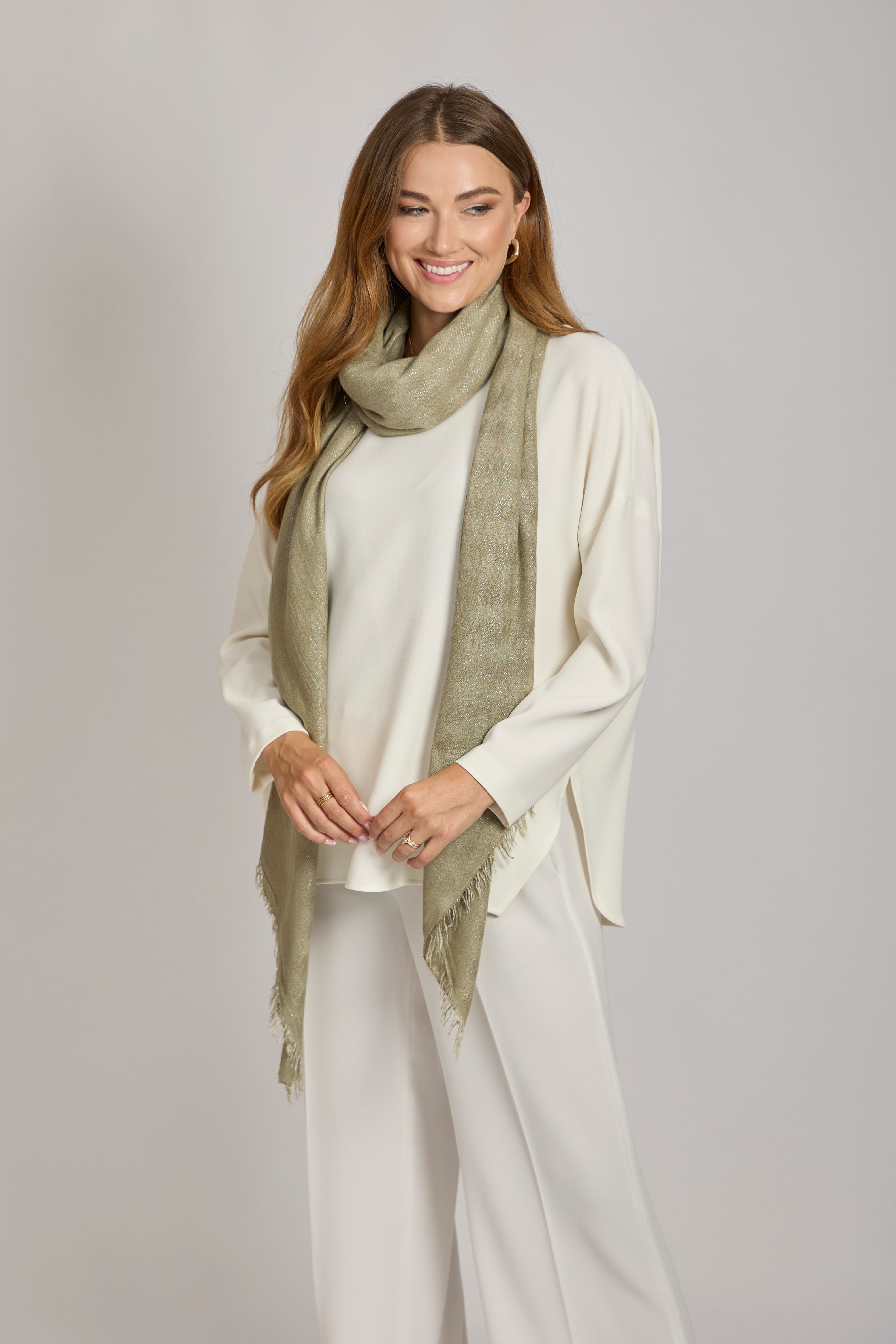 Divine Cashmere degrade cashmere scarf in kaki with subtle ombre gradient and soft drape