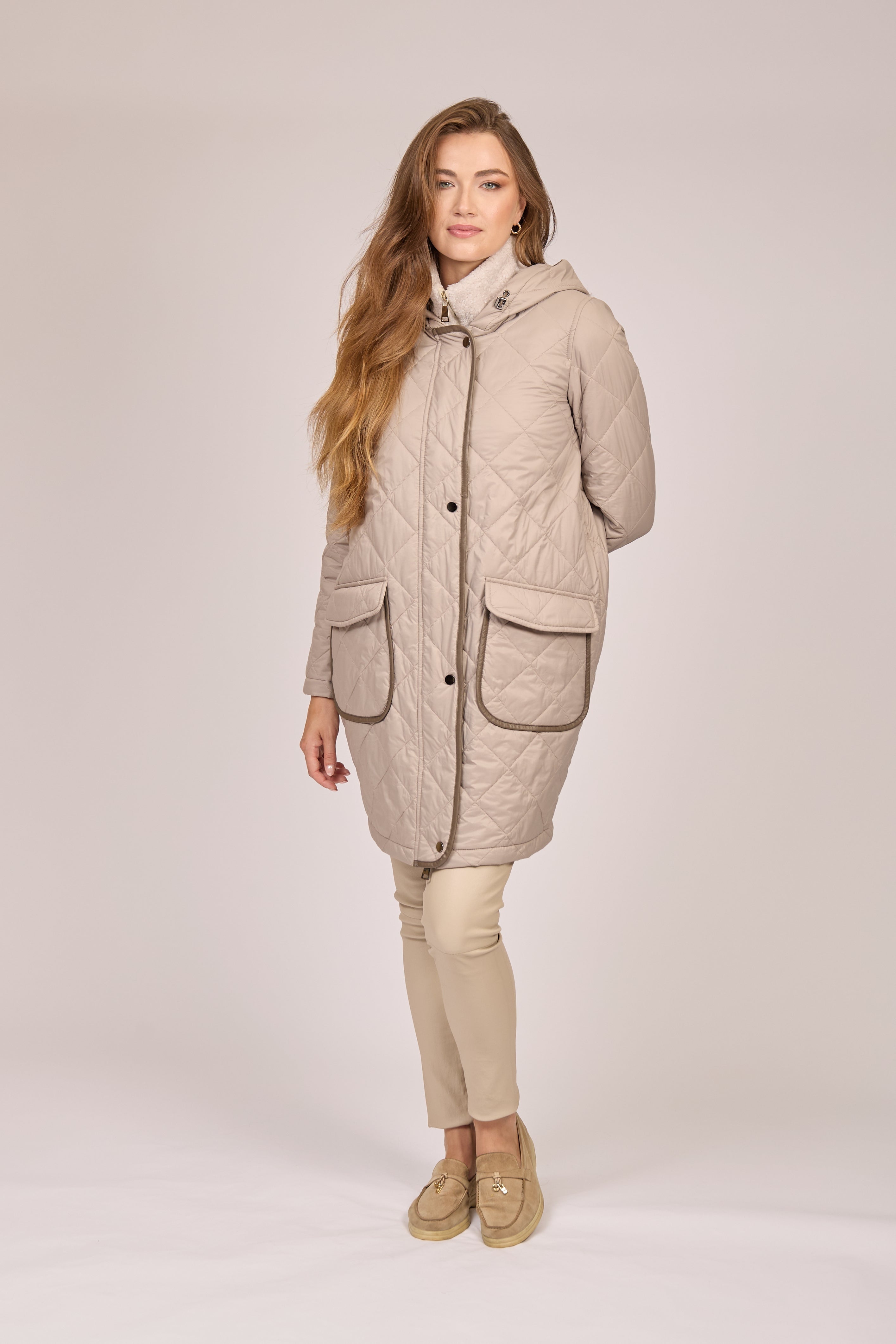 Taupe hooded quilted coat with visible quilting, long sleeves and front closure, Divine Cashmere