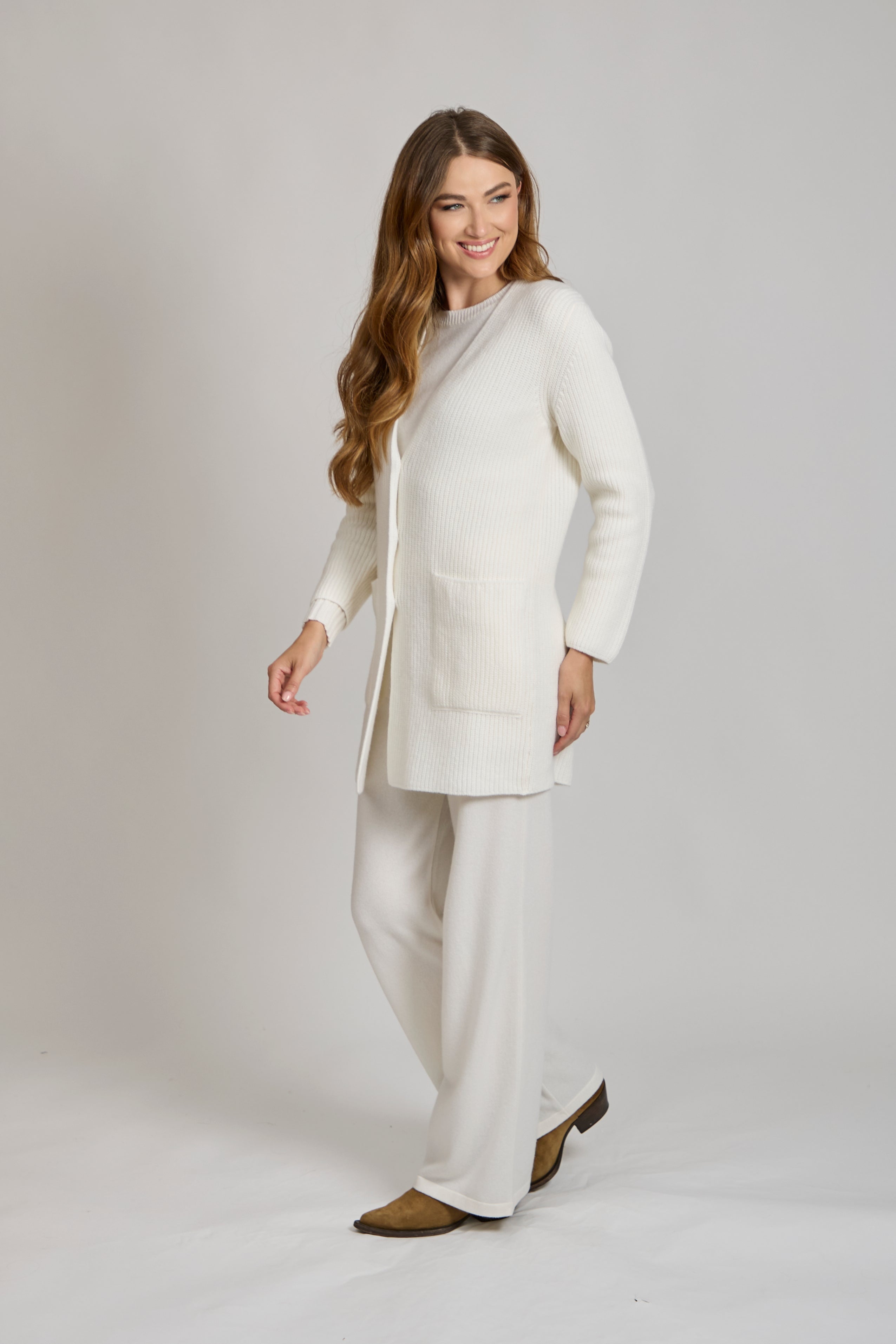 Divine Cashmere longline open-front cashmere cardigan sweater with ribbed trim and relaxed fit