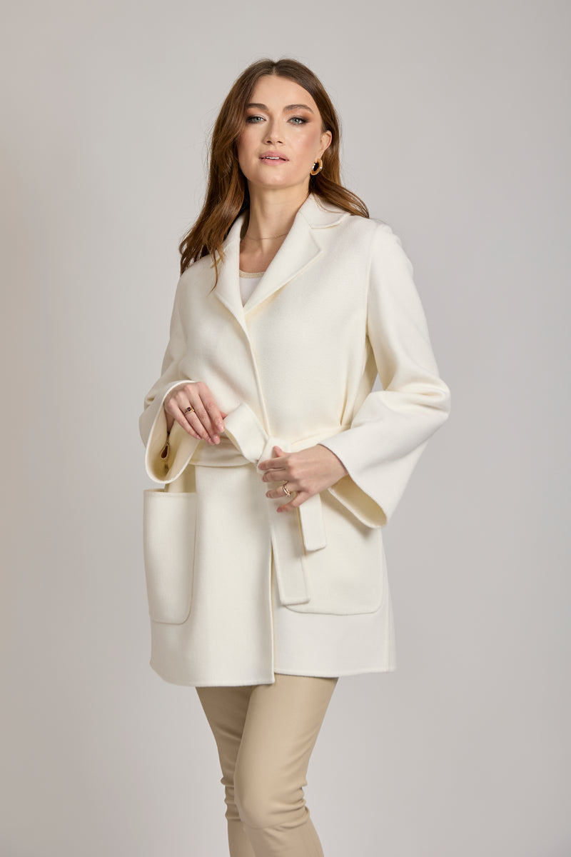 COAT WITH BELT	-MILK