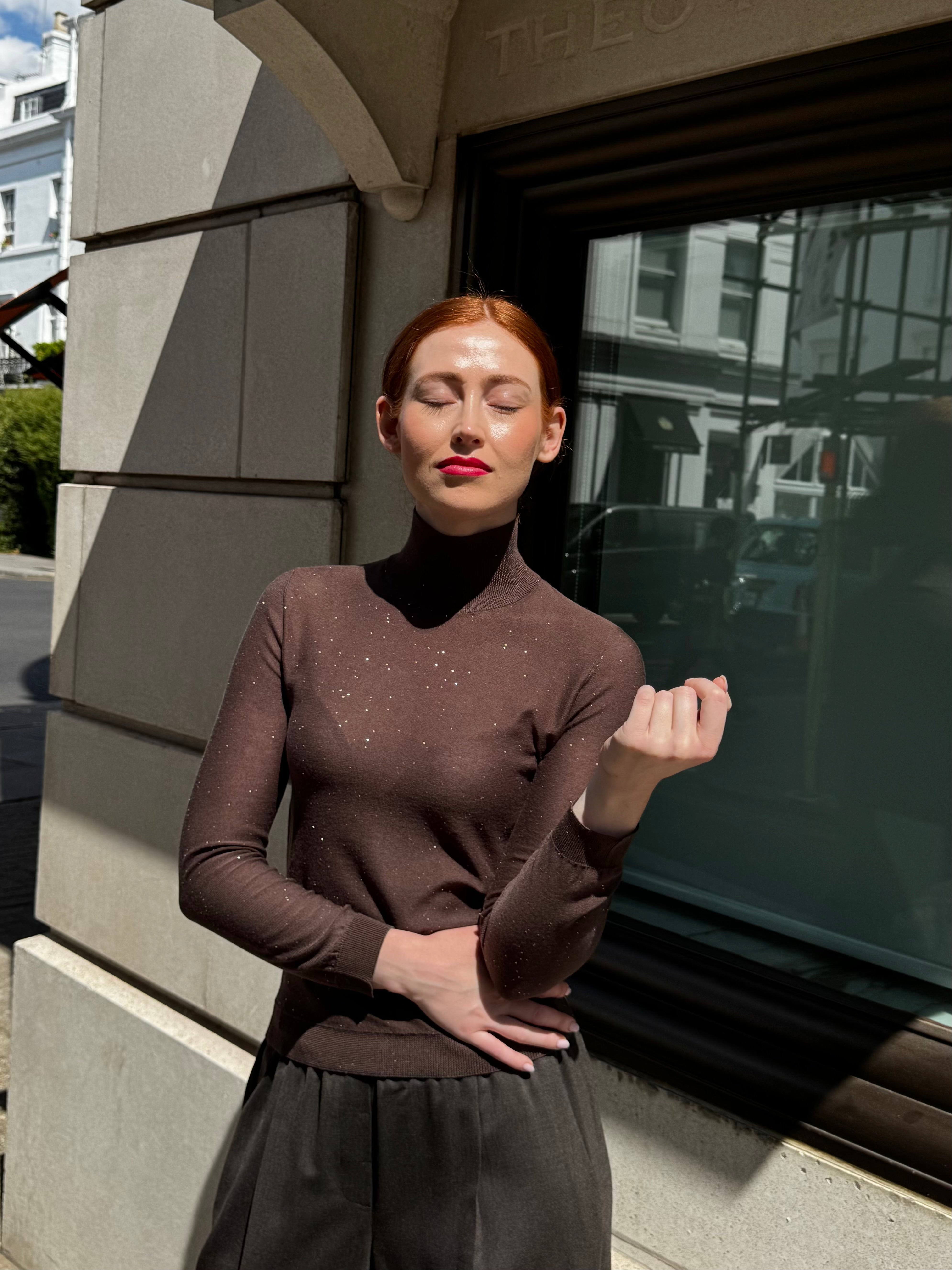 TURTLE NECK WITH SEQUENCE- MARRONE