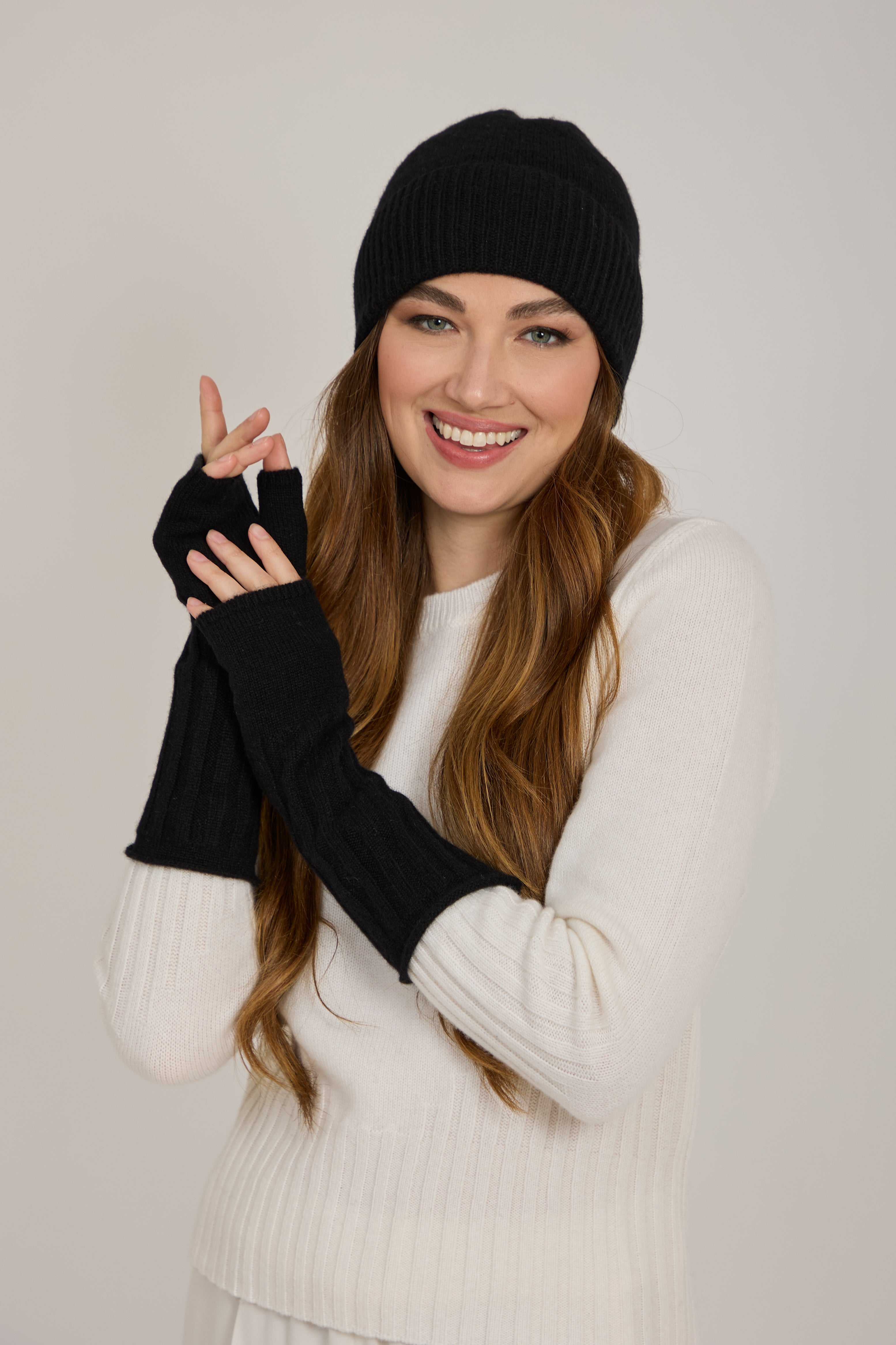 CASHMERE MITTENS-BLACK