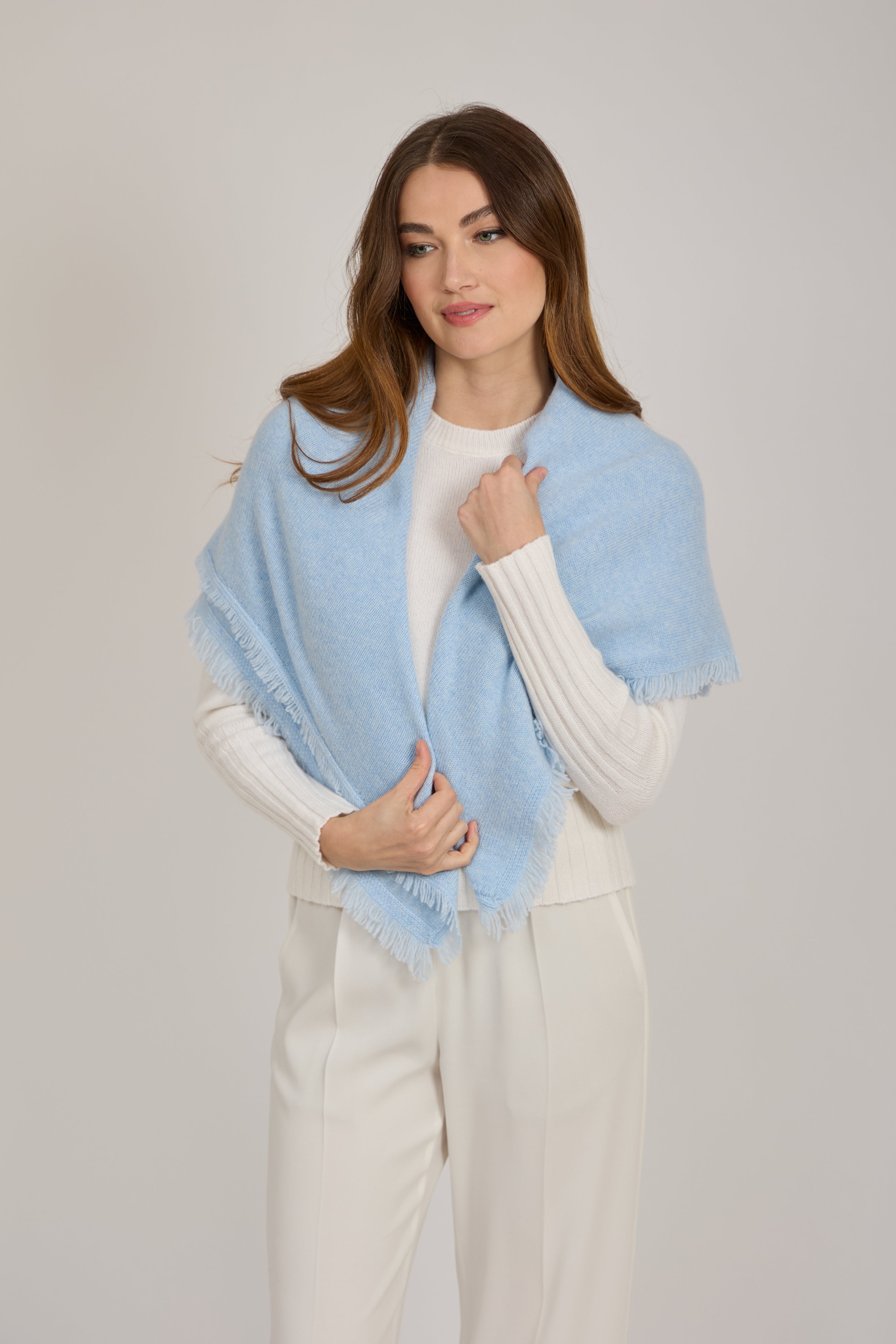 CASHMERE FRINGE SCARF	-CIELO