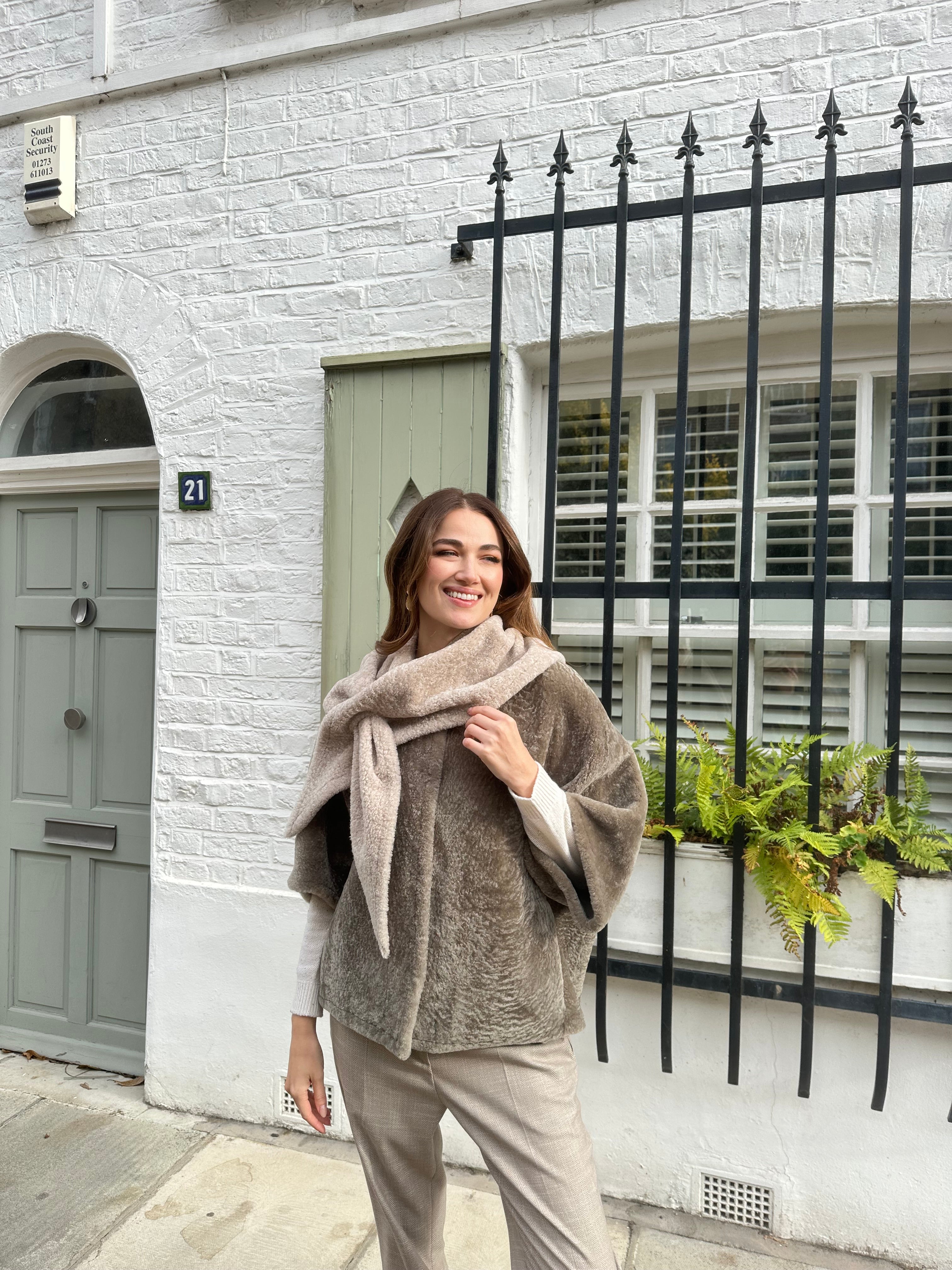 SHEARLING CAPE -TAUPE