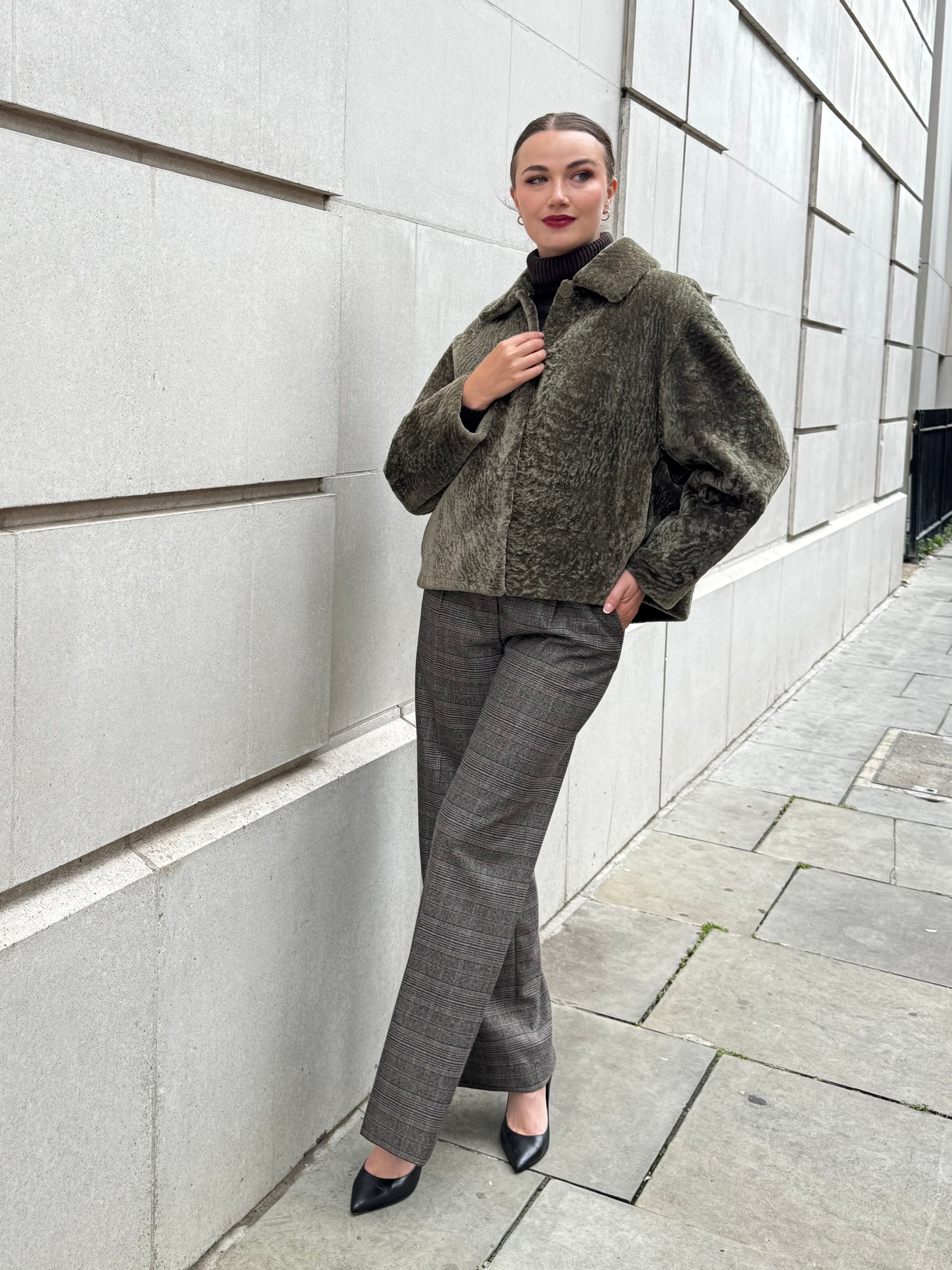 SHORT SHEARLING JACKET-KAKI