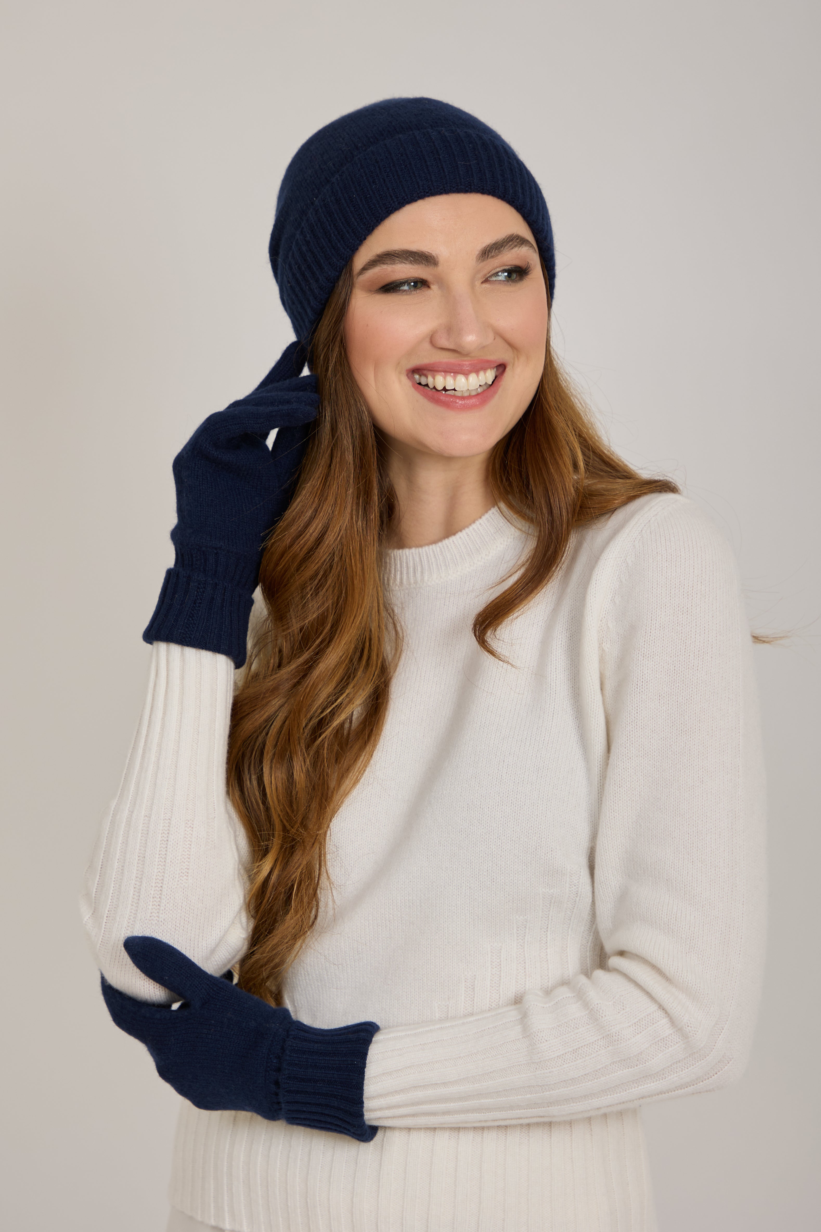 RIBBED CASHMERE HAT-NAVY