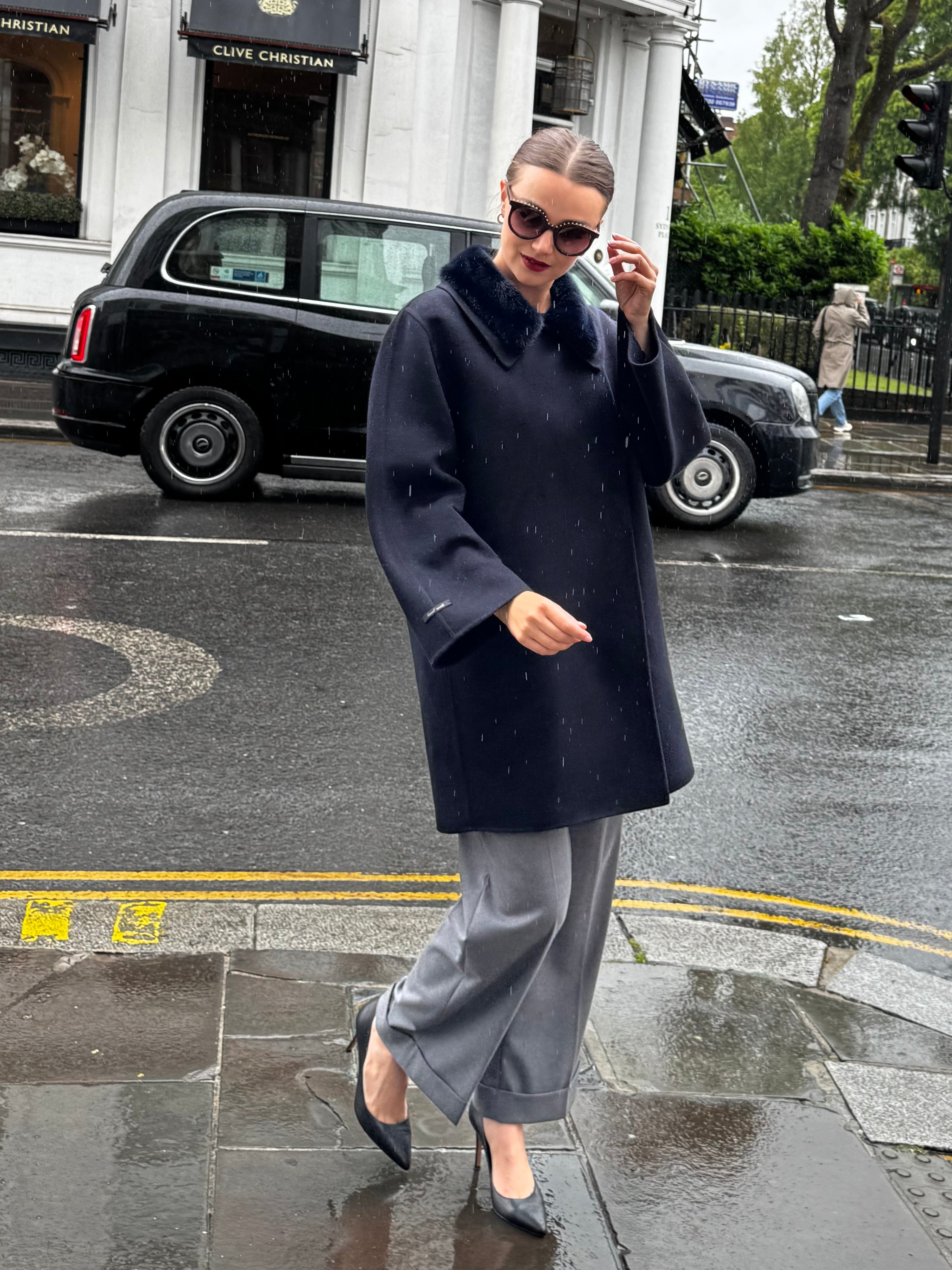 MID LENGTH COAT WITH MINK COLLAR-NAVY