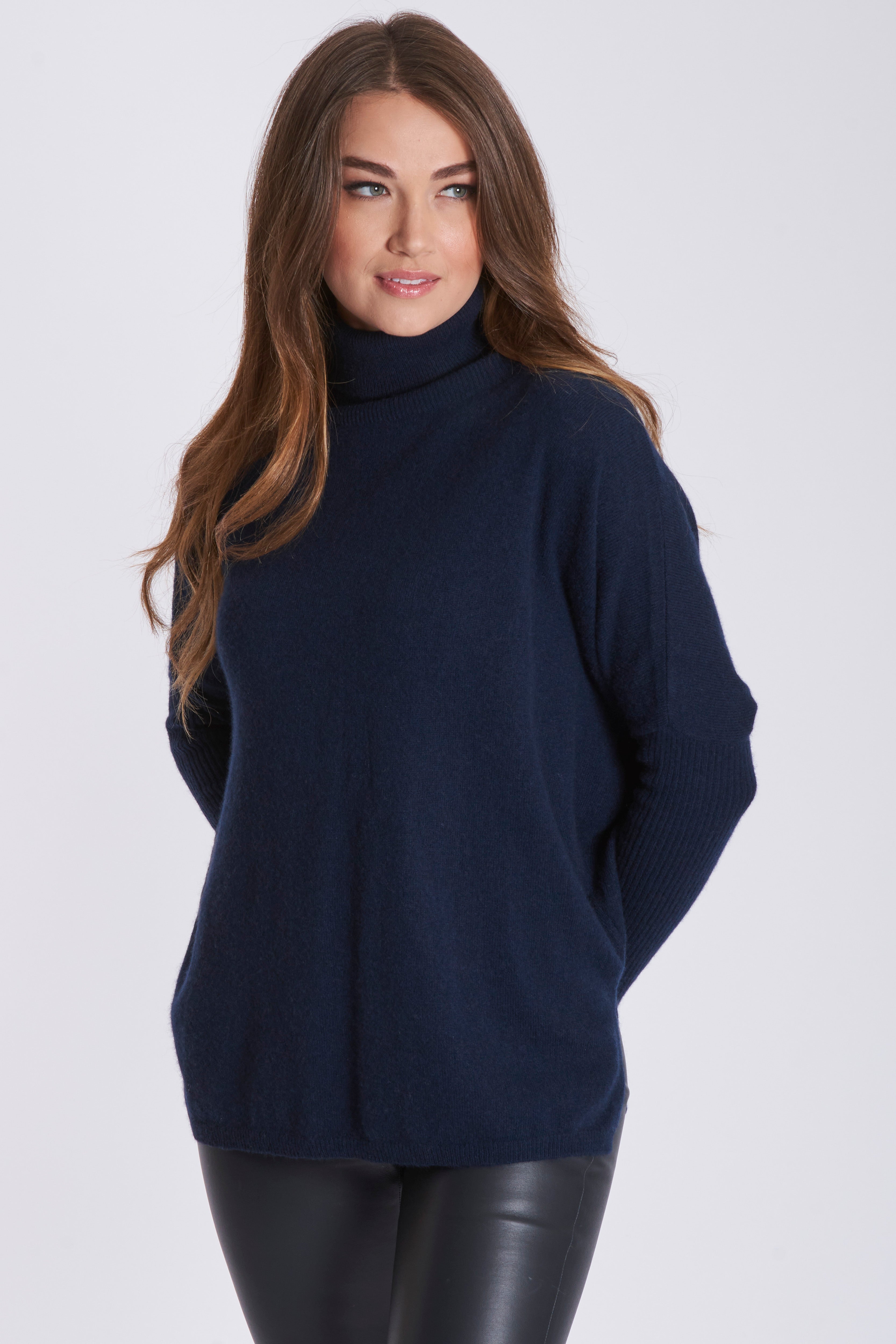 THIN PONCHO TURTLE NECK - NAVY
