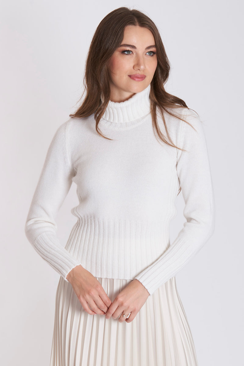 HIGH NECK CASHMERE JUMPER- WHITE