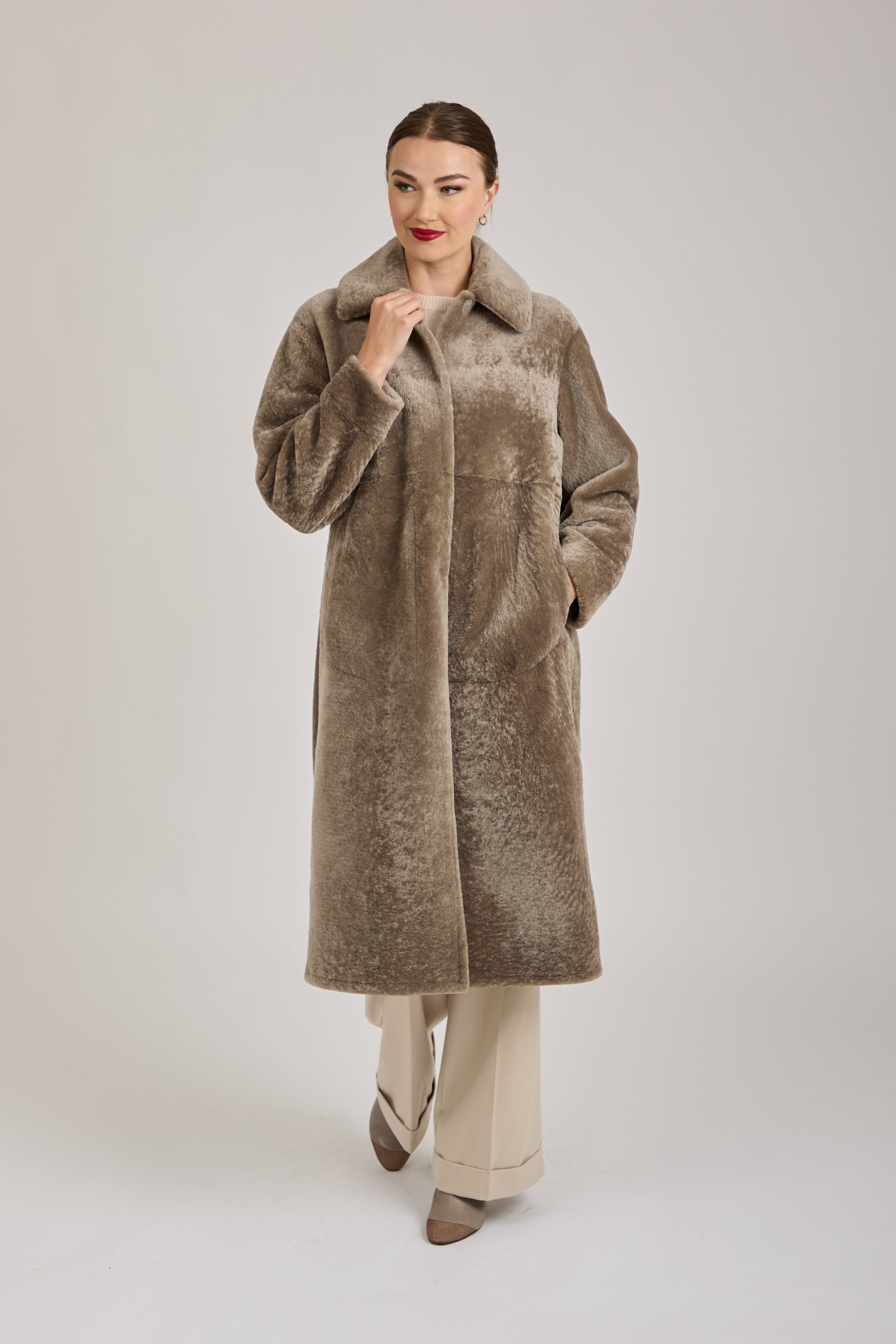 LONG SHEARLING COAT-GREIGE