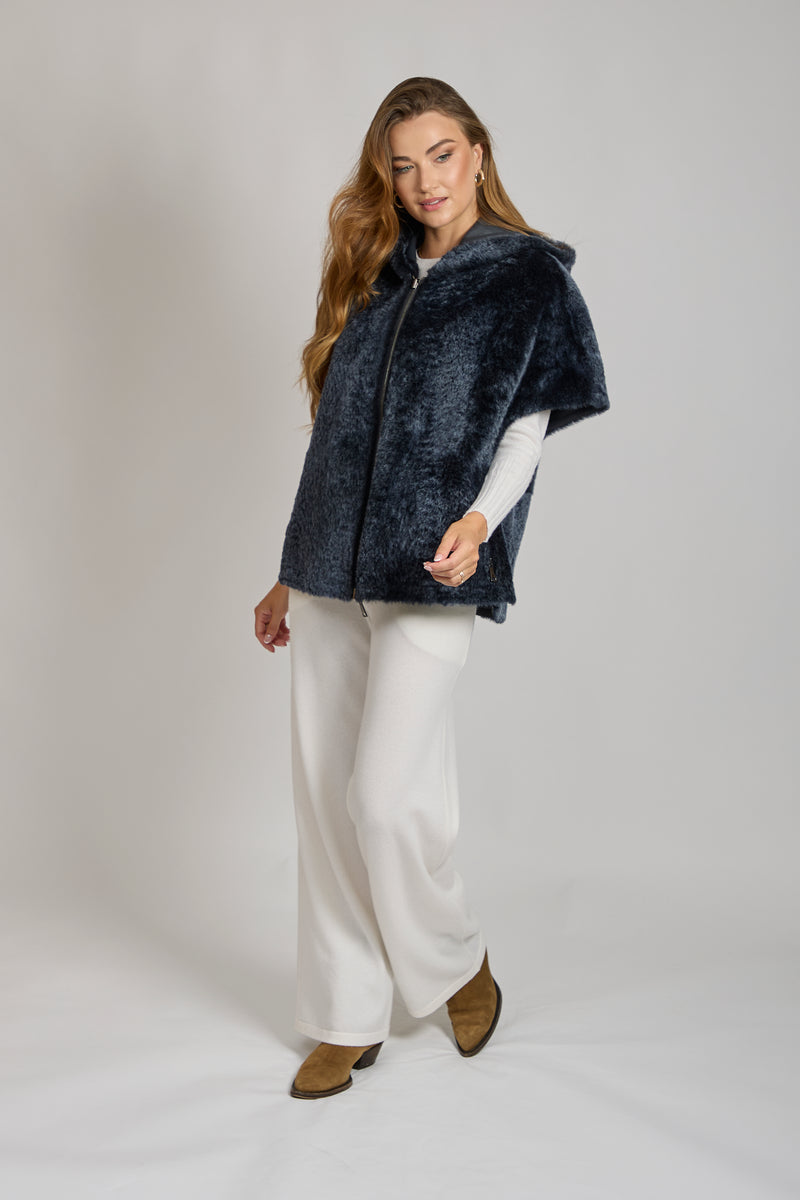 HOODED SHEARLING CAPE-BLUE