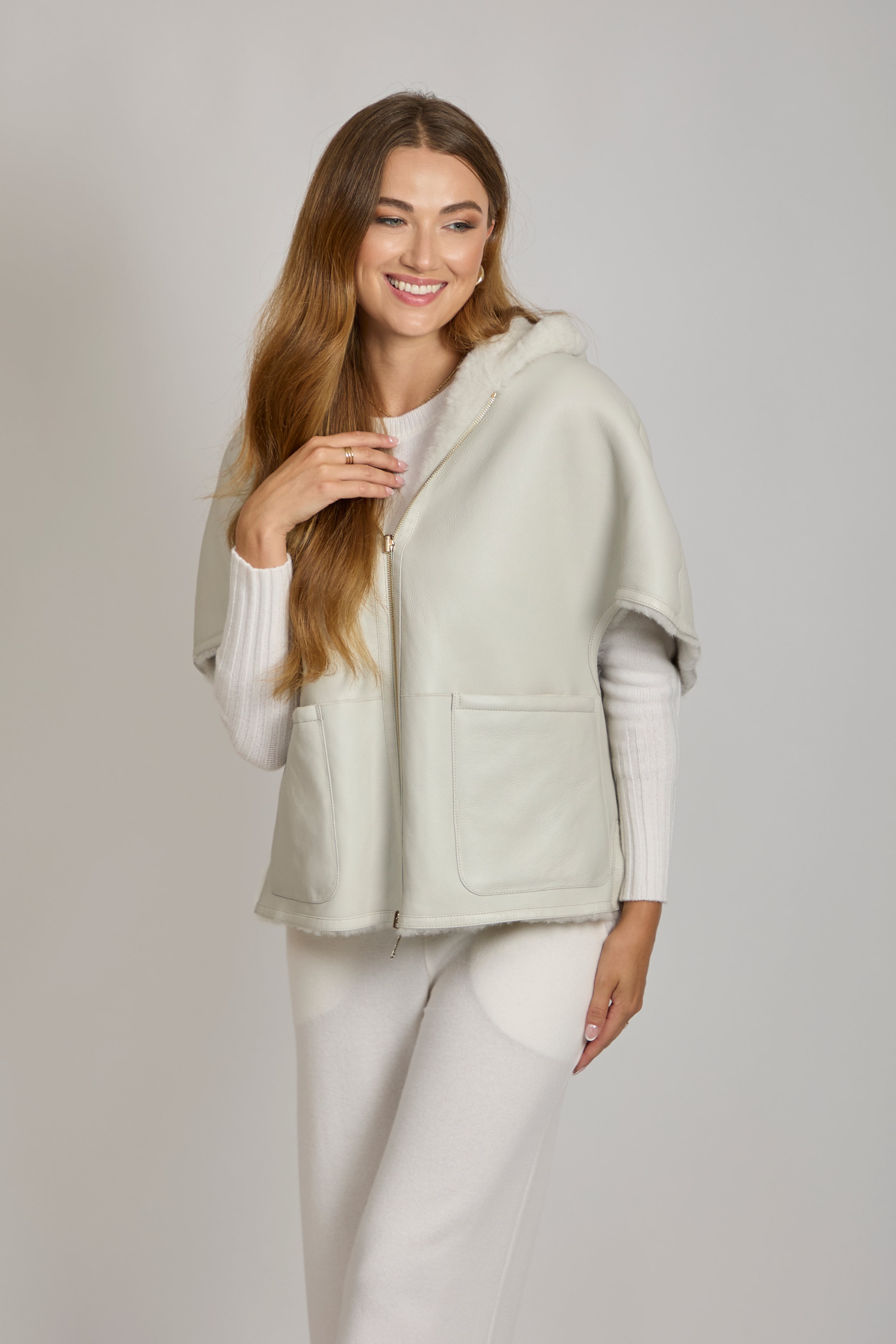 HOODED SHEARLING CAPE-MILK