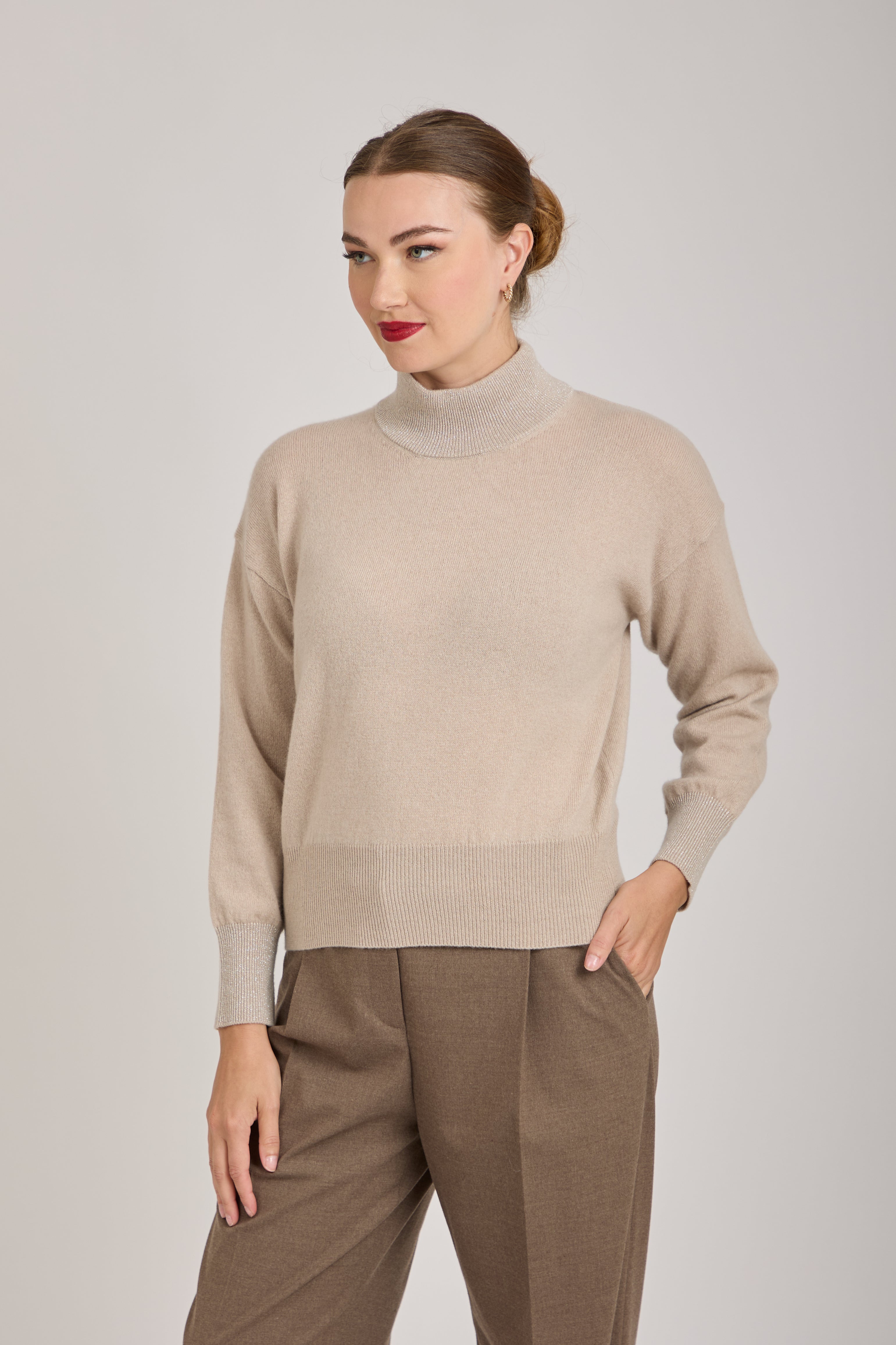 TURTLE NECK JUMPER -SABIA