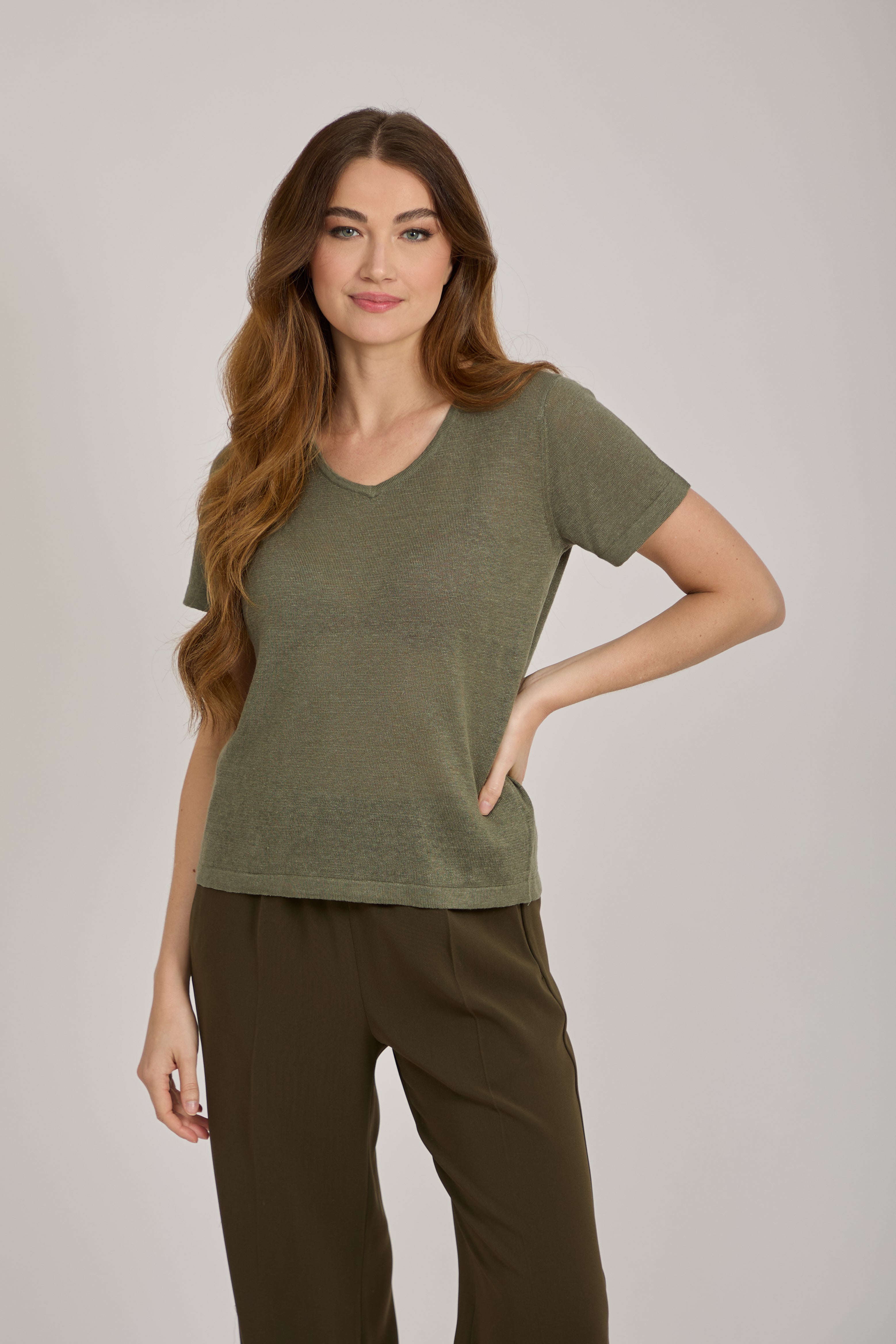 V NECK LINEN TOP -KAKI