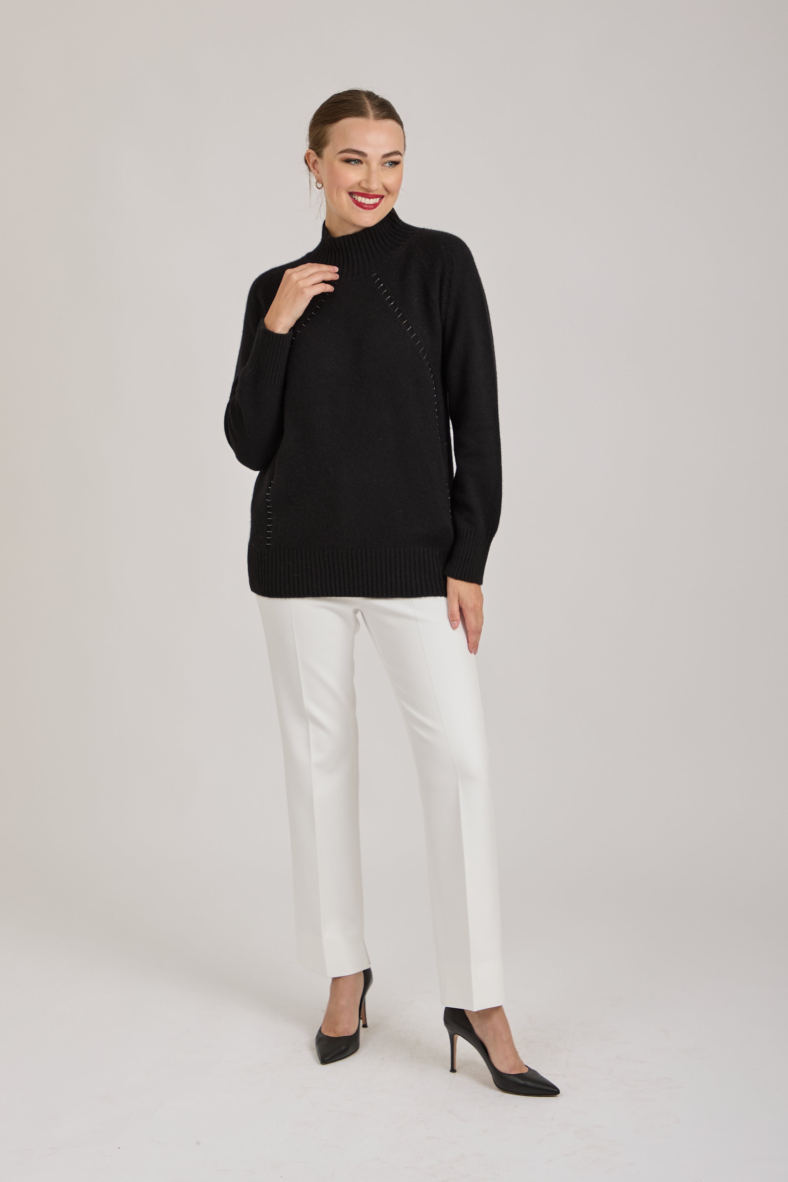 TURTLE NECK JUMPER-BLACK