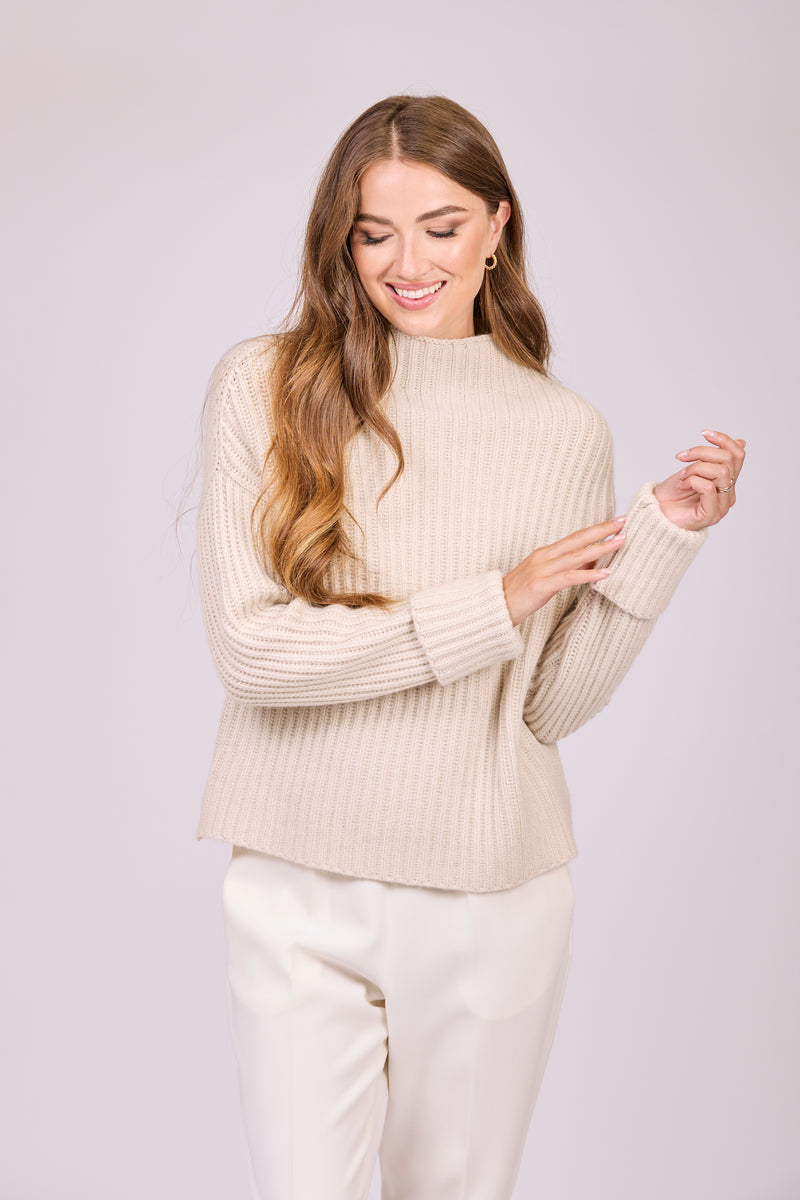 RIBBED HIGH NECK CASHMERE JUMPER-LIGHT BEIGE