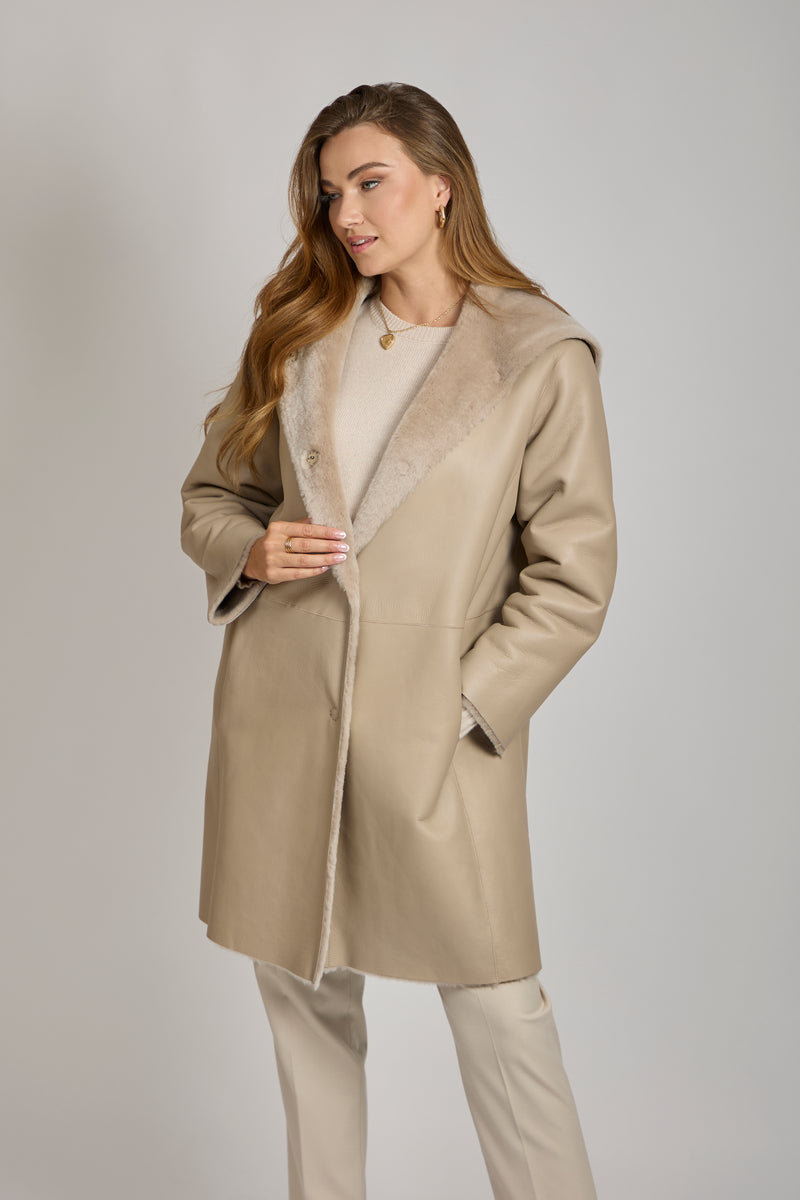 REVERSIBLE SHEARLING COAT-BEIGE