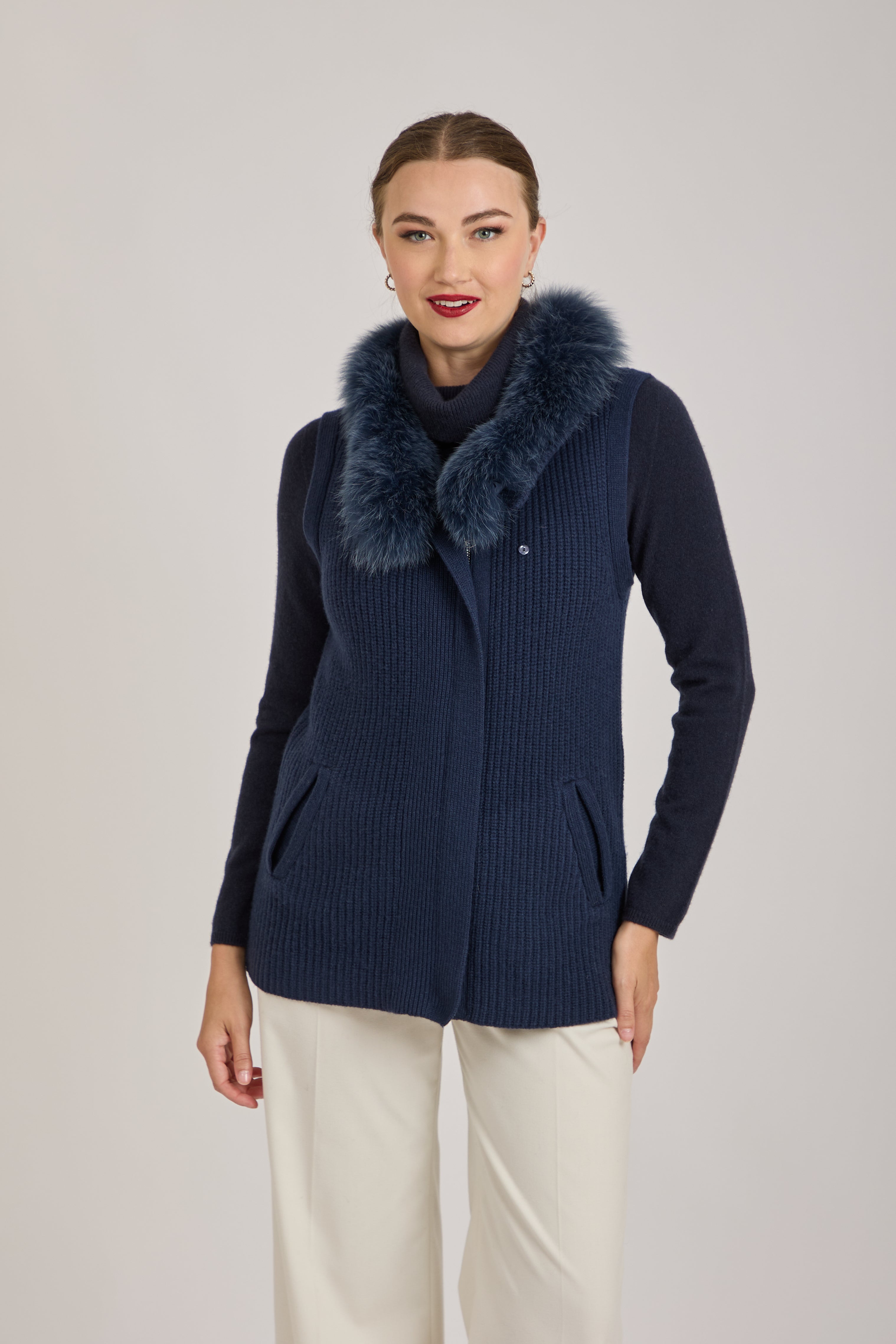 VEST WITH FOX COLLAR-NAVY