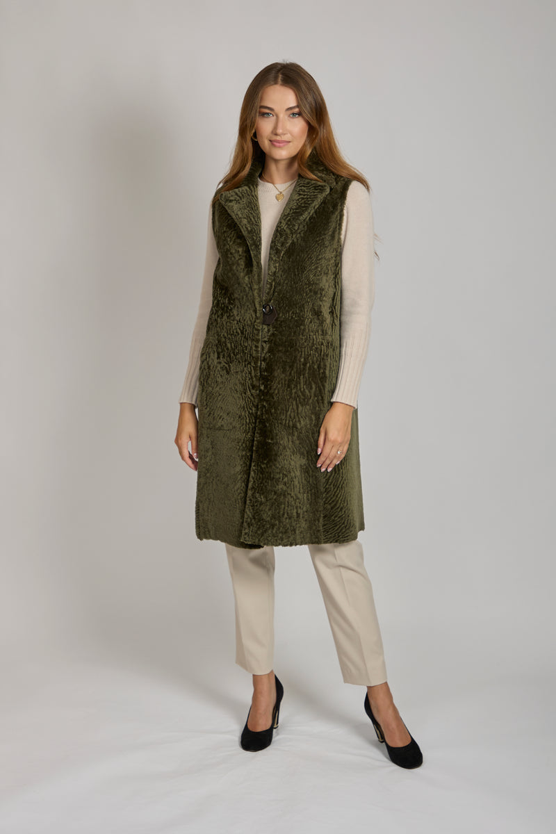 CURLY SHEARLING VEST -OLIVE