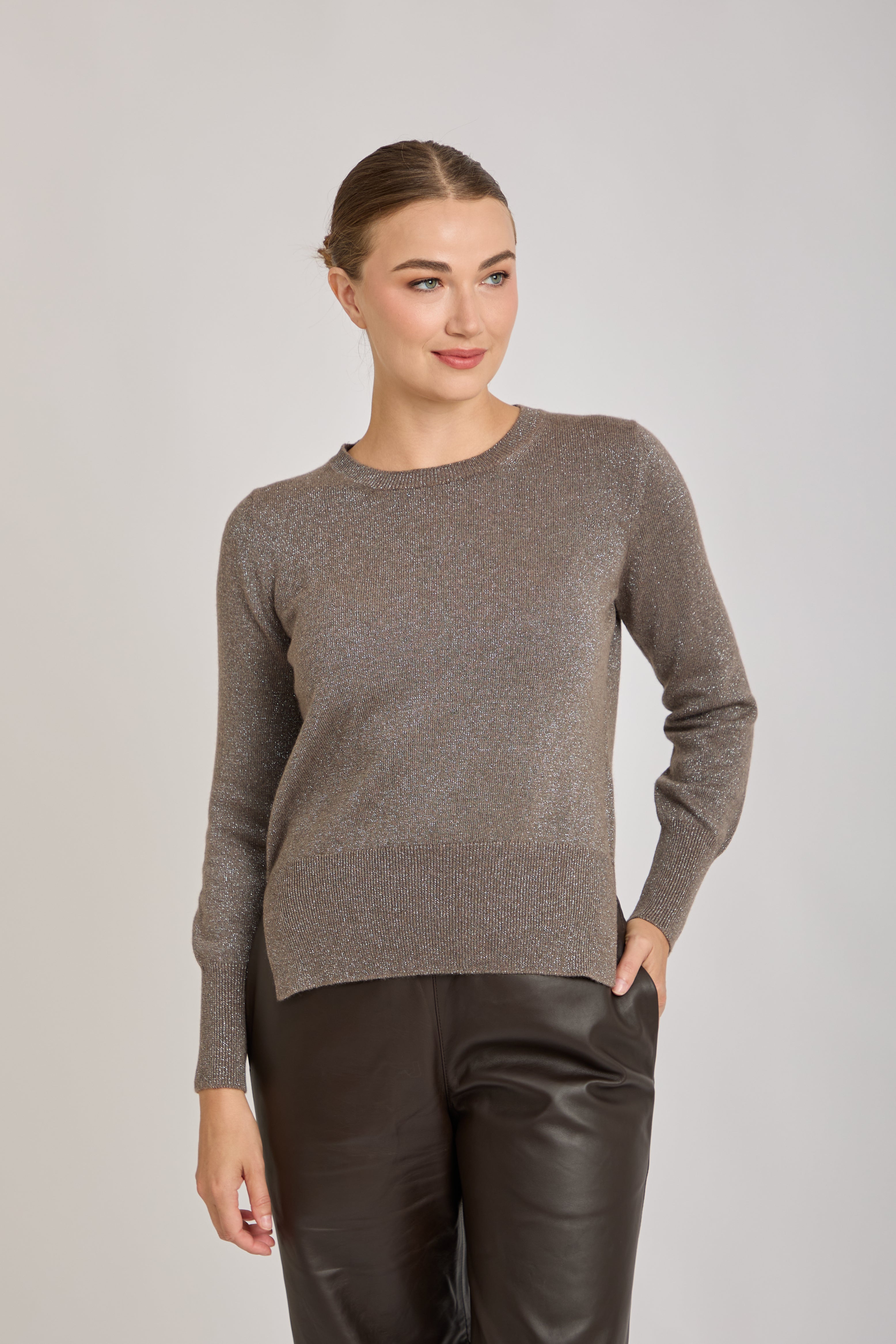 CREW NECK JUMPER- BROWN