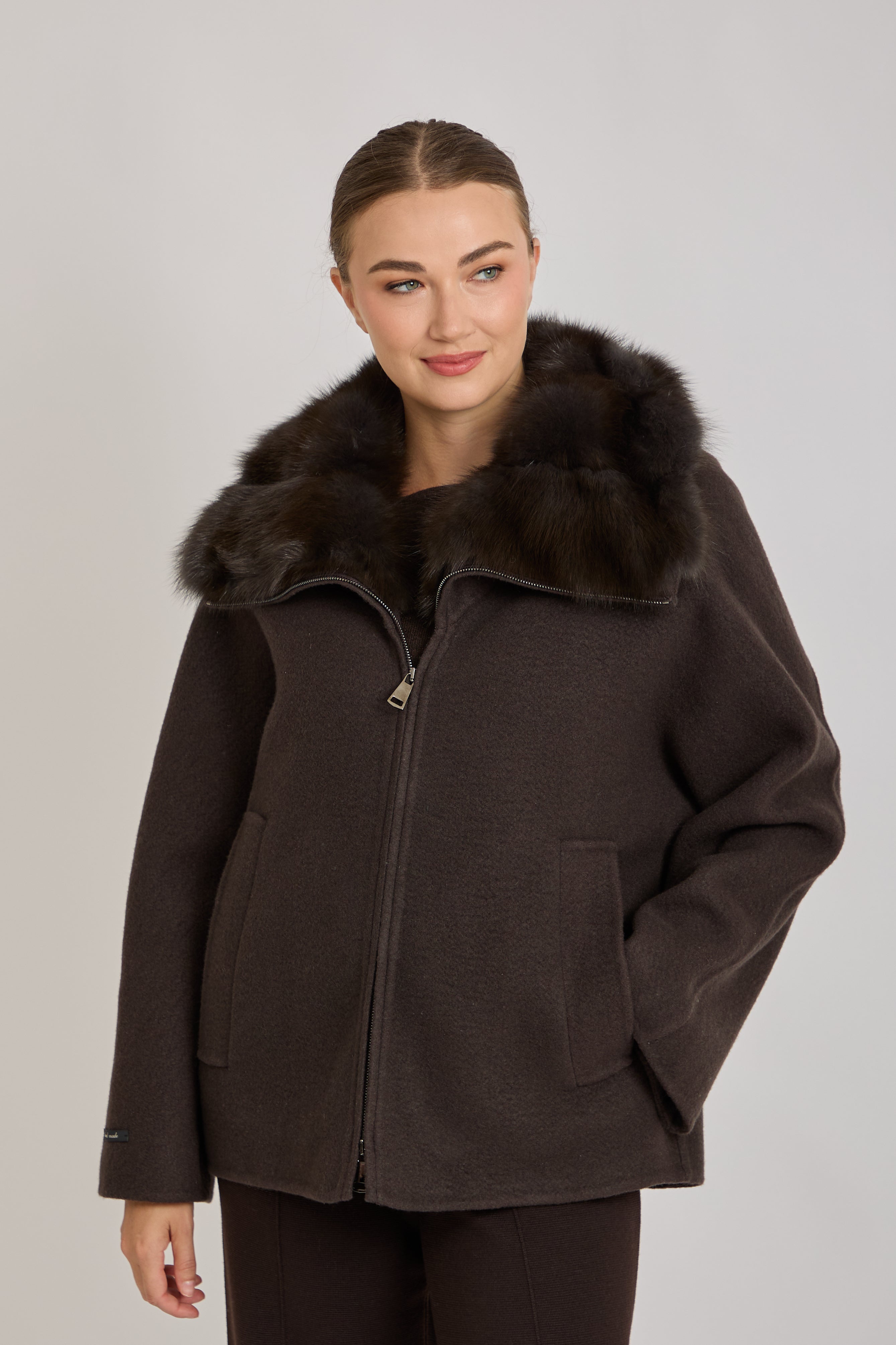 SHORT JACKET WITH SABLE COLLAR-CARRUBA